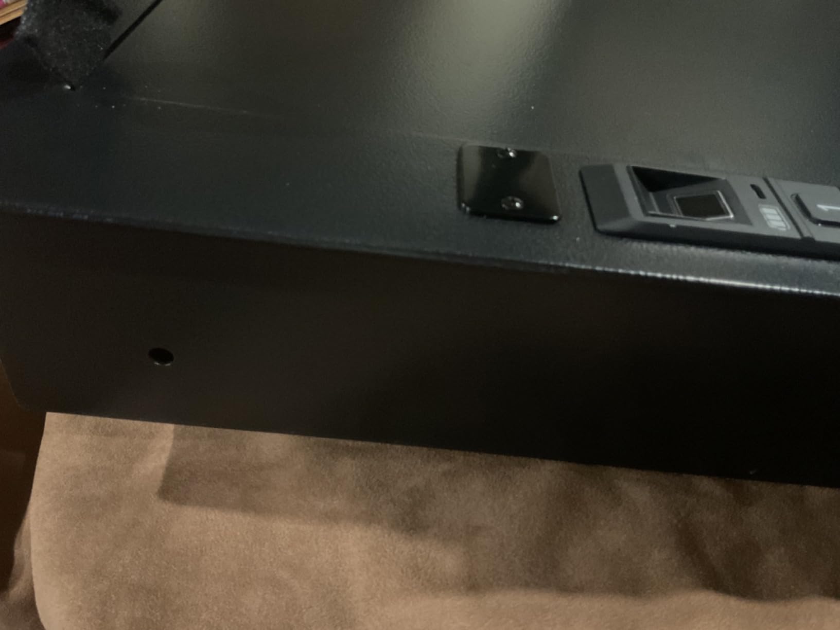 Wall Safe, Hidden Fingerprint Security Wall Safe, In Wall Safe Between Studs, Upgraded Biometric/Keypad/Key Access, Secure Handgun, Documents, Jewelry, Valuables customer photo 2