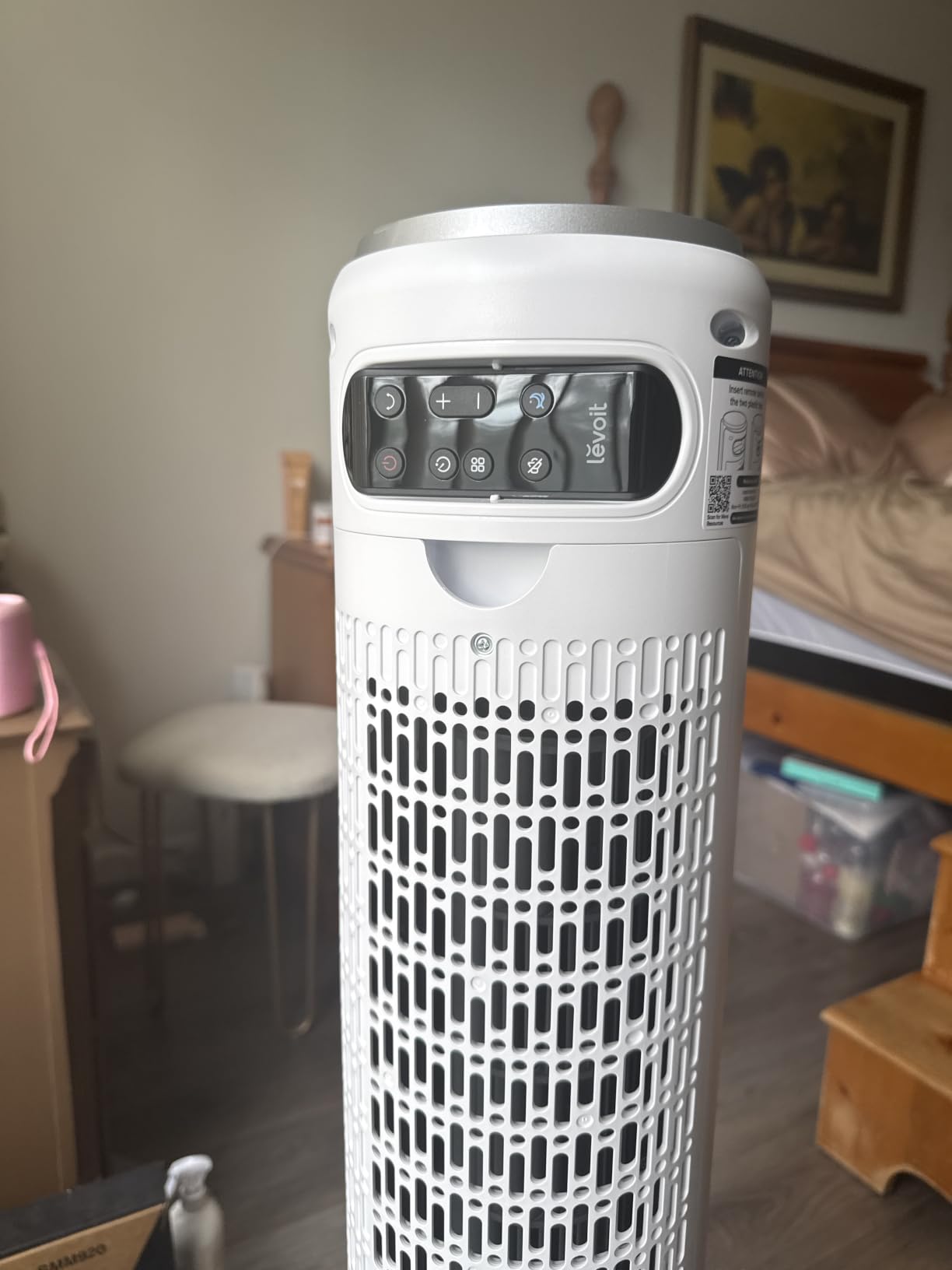 Levoit Tower Fan for Bedroom, 28ft/s Fans that Blow Cold Air, 28dB Quiet | Standing Floor Fan for Room, 90° Oscillating, 5 Speeds 4 Modes & Temp Sensor, Bladeless, 12H Timer, Remoter, 36 inch, Black customer photo 1