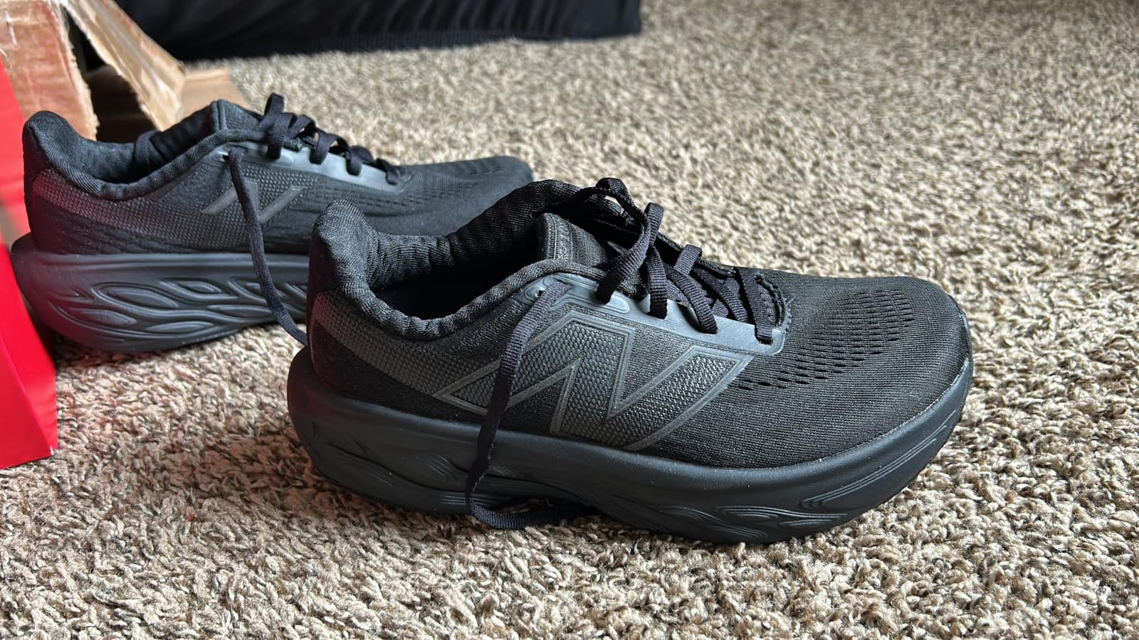 New Balance Women's Fresh Foam X 1080 V14 Shoes customer photo 1