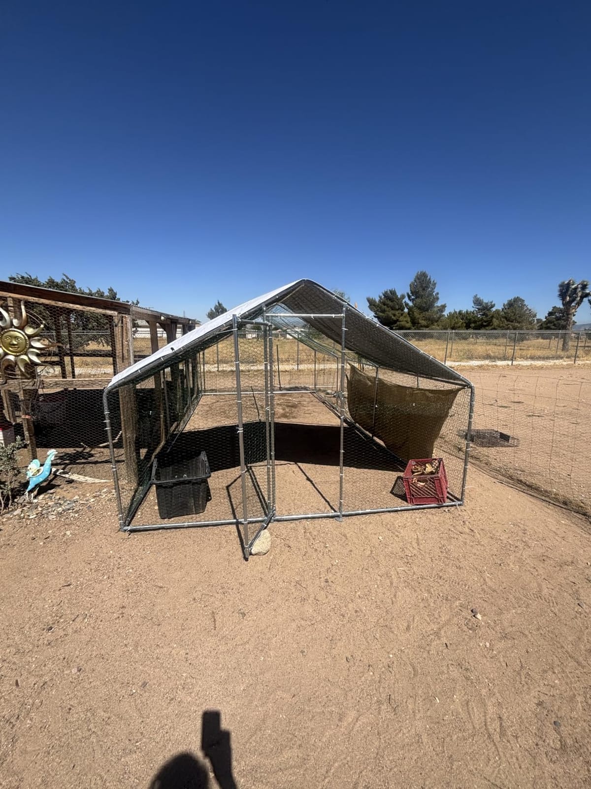 NUGRIART Large Metal Chicken Coop Walk-in Poultry Cage with Water-Resistant and Anti-UV Cover Duck Rabbit Cat House Outdoor Chicken Run Pen with Spire Shaped Cage customer photo 1