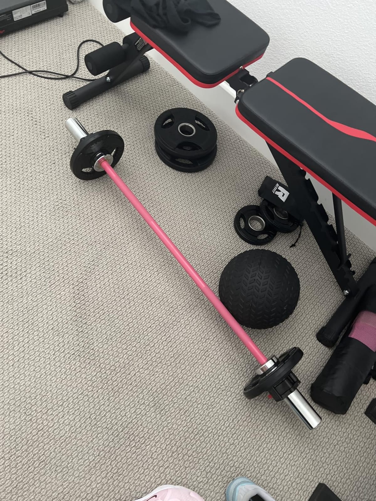 RitFit Barbell Weight Set - 4/6FT Olympic Barbell with Weight Plates (55-115LB Total) - Weightlifting Equipment for Squats, Curls, Deadlifts, Presses, Hip Thrusts customer photo 1