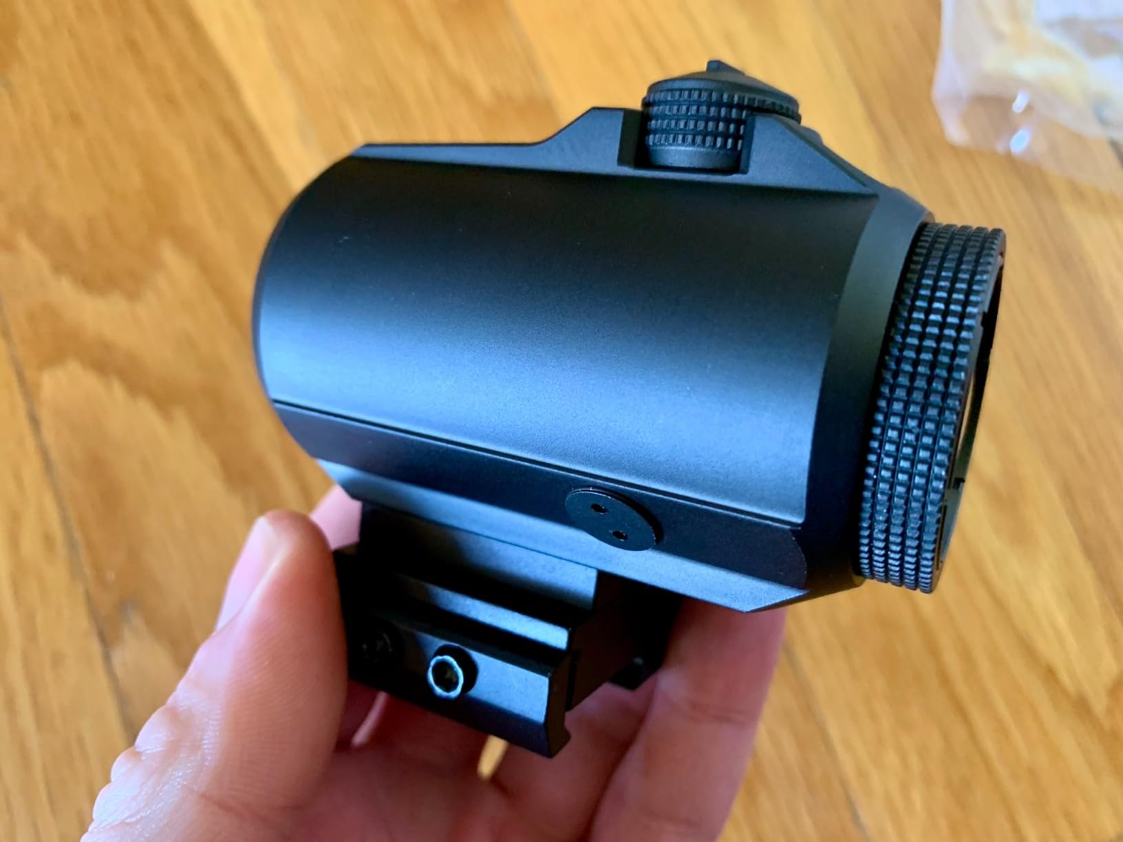 Monstrum Ghost G3 3X Micro Magnifier with Flip-to-Side Mount customer photo 2