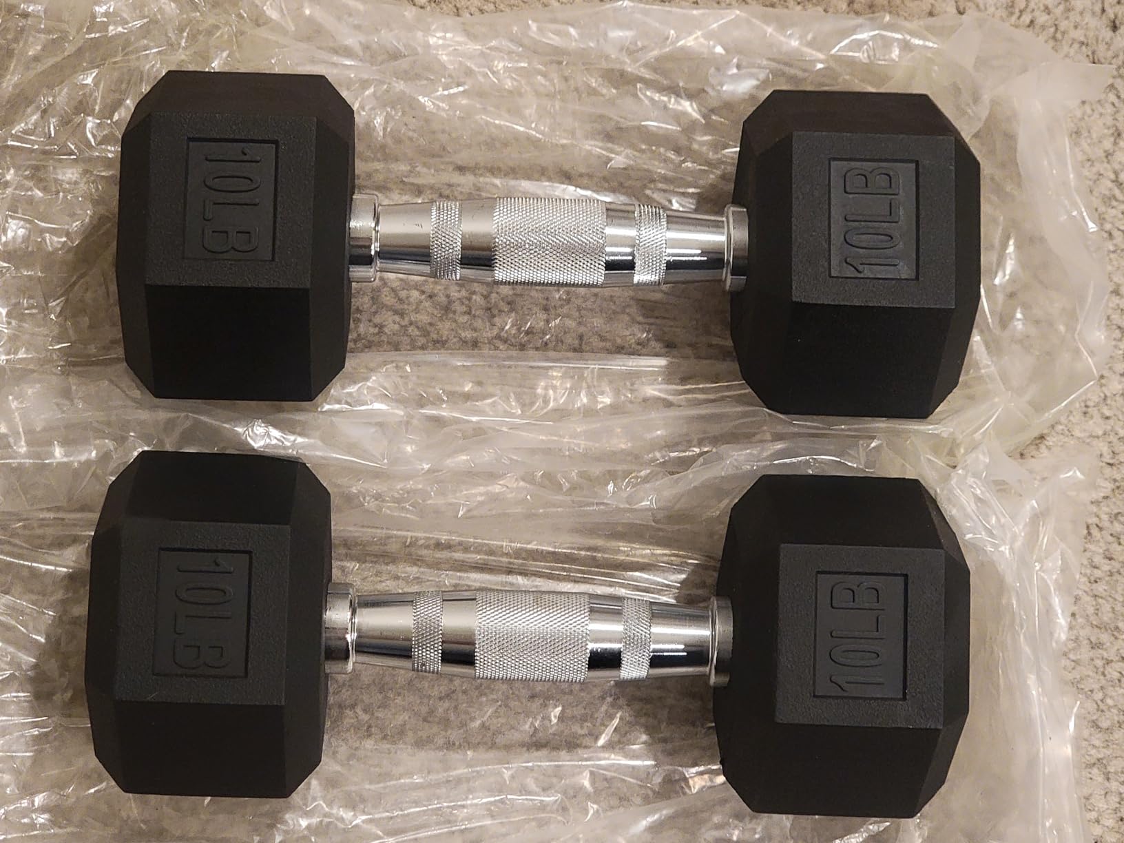 Signature Fitness Rubber Encased Hex Dumbbells with Optional Rack, 10 15 20LB Pairs and 5, 10 and 15 Pairs Weight Sets for Home Gym customer photo 1