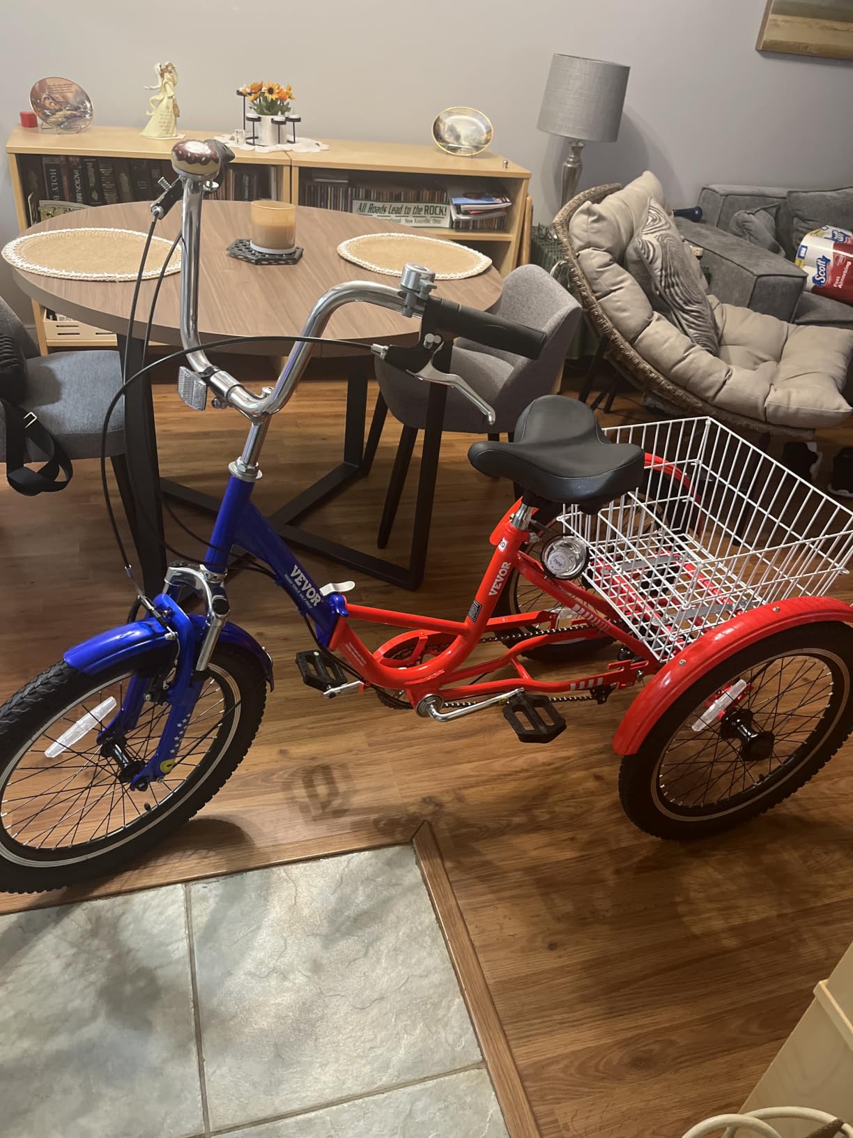 VEVOR Folding Adult Tricycle, 3 Wheel Cruiser Bike with Large Basket & Adjustable Seat customer photo 2