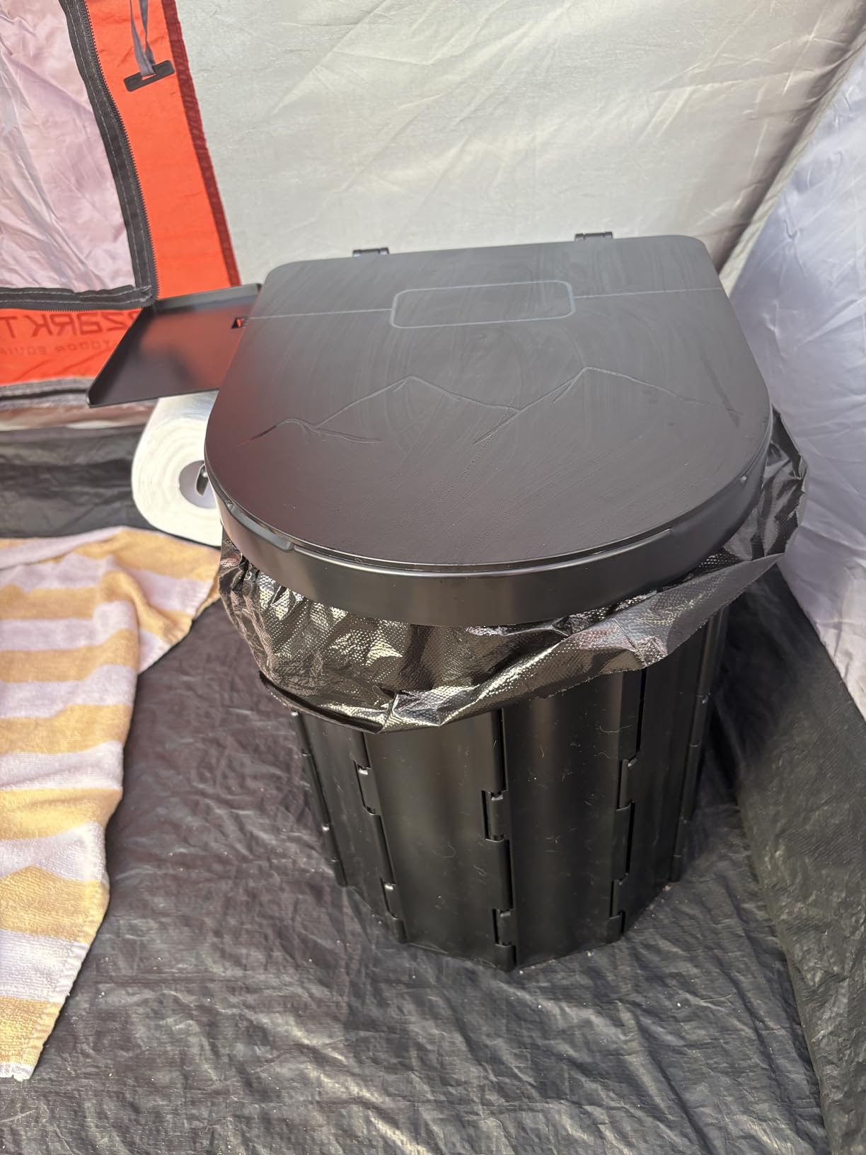 Sckee Camping Toilet, Portable Toilet for Adults, Portable Travel Folding Toilet with Lid and Paper Holder customer photo 1