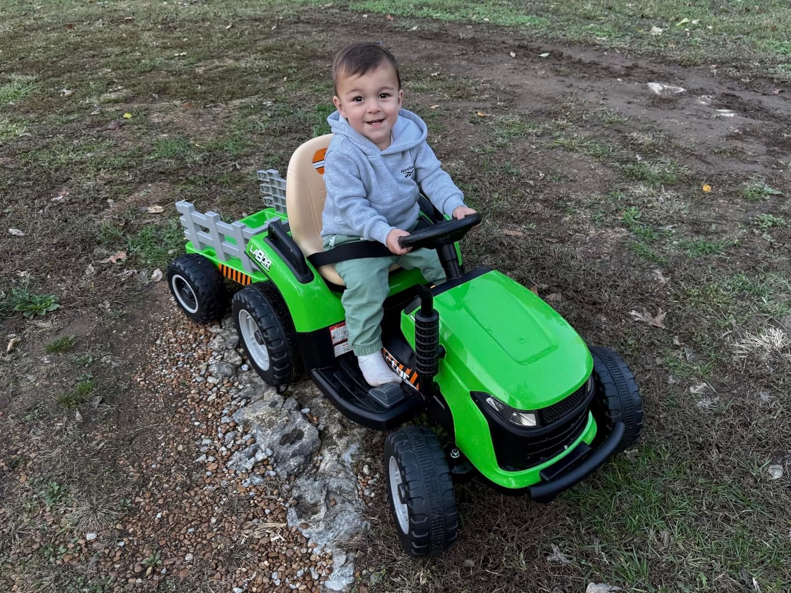 ARBELI 12V 7AH Kids Ride On Tractor w/Trailer & Remote Control, Green | Ride on toys for kids ages 2-5, dual 45w motors, shifter, 66lbs weight capacity, bluetooth music, birthday gift customer photo 2
