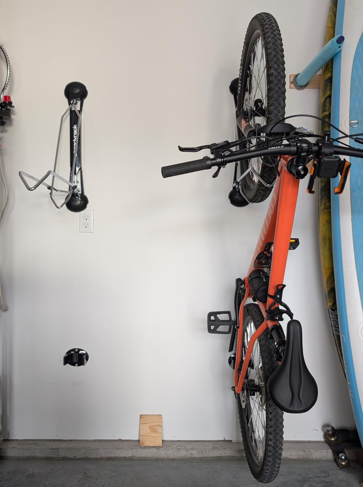 Steadyrack Swivel Bike Wall Mount, Vertical Mountain Bike Rack, Garage | Fits 24 to 29 in wheels and 2.1 to 2.8 in tires. Roll-in, no lift, holds mountain and gravel bikes to 77 lb. customer photo 2