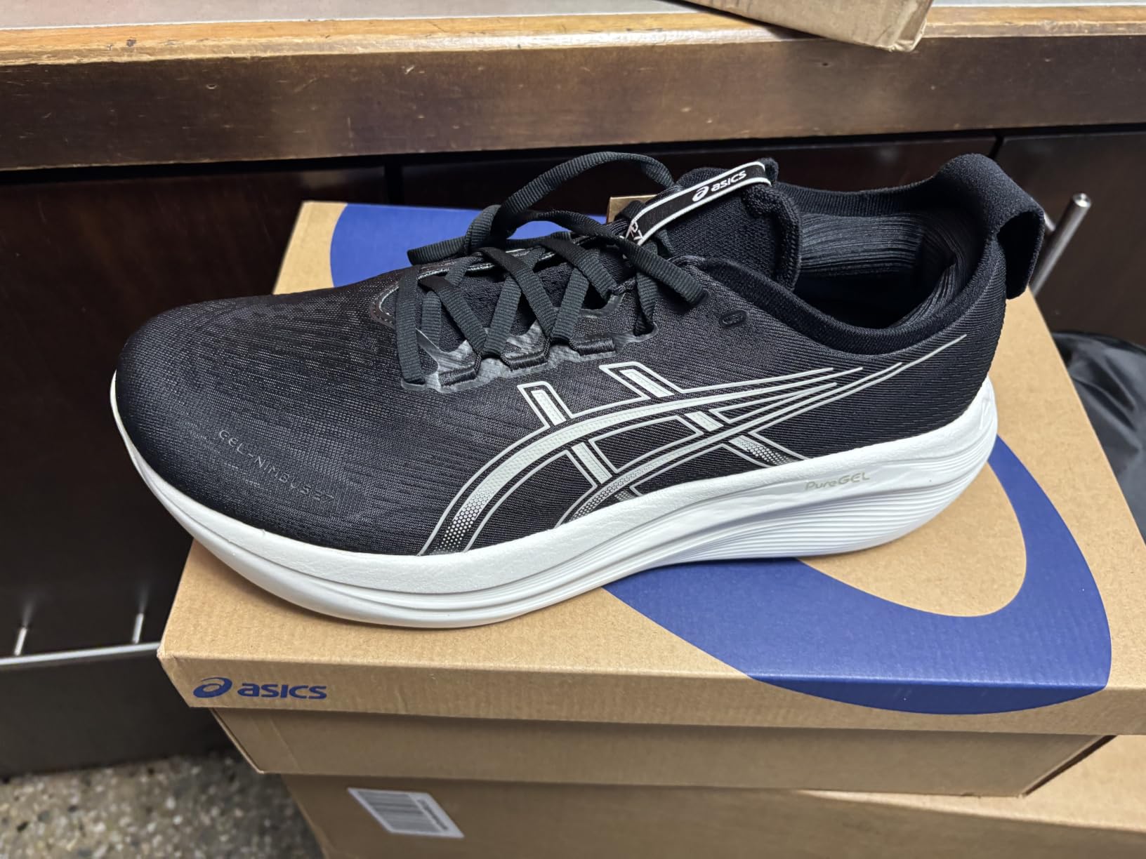 ASICS Men's Gel-Nimbus 27 Running Shoes customer photo 1