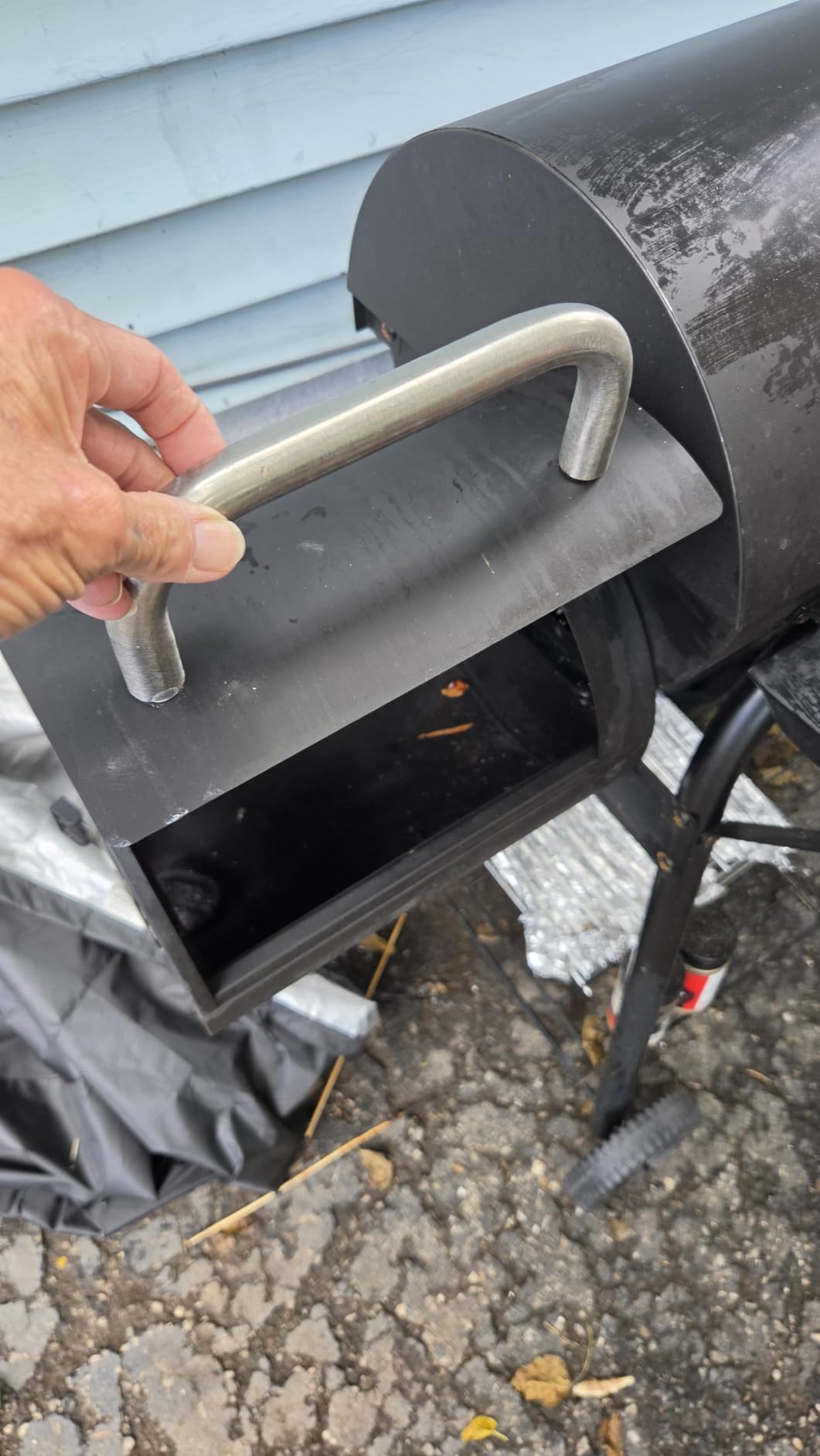 Charcoal Grill Offset Smoker: Charcoal Barbecue Grills with Spacious Cooking Area | Barrel BBQ Grill and Smokers Combo for Outdoor Patio Backyard Camping and Parties customer photo 2