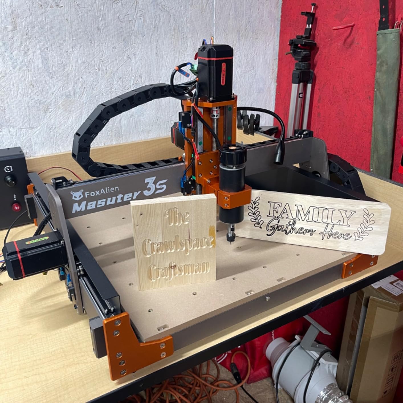 FoxAlien Masuter 3S CNC Router Machine with NEMA 23 Closed-Loop Stepper Motor, 400W Spindle 3 Axis Engraving Milling Machine for Wood Acrylic Aluminum Carving Cutting customer photo 1