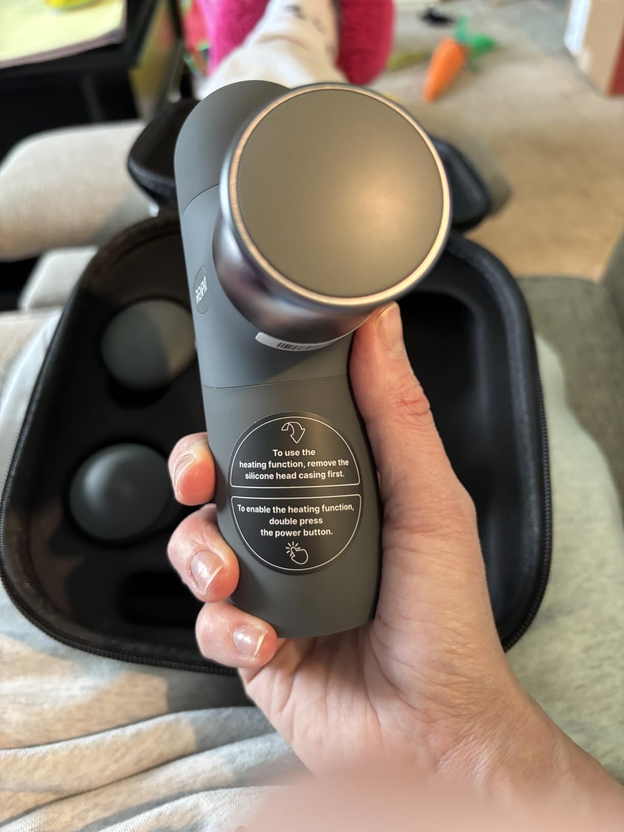 RENPHO Mini Thermal Massage Gun with Heat, Color Silicone Casing, 4 Speeds | Portable, Ultra-Quiet Mini Massage Gun, 4 Heads, Carry Case customer photo 1