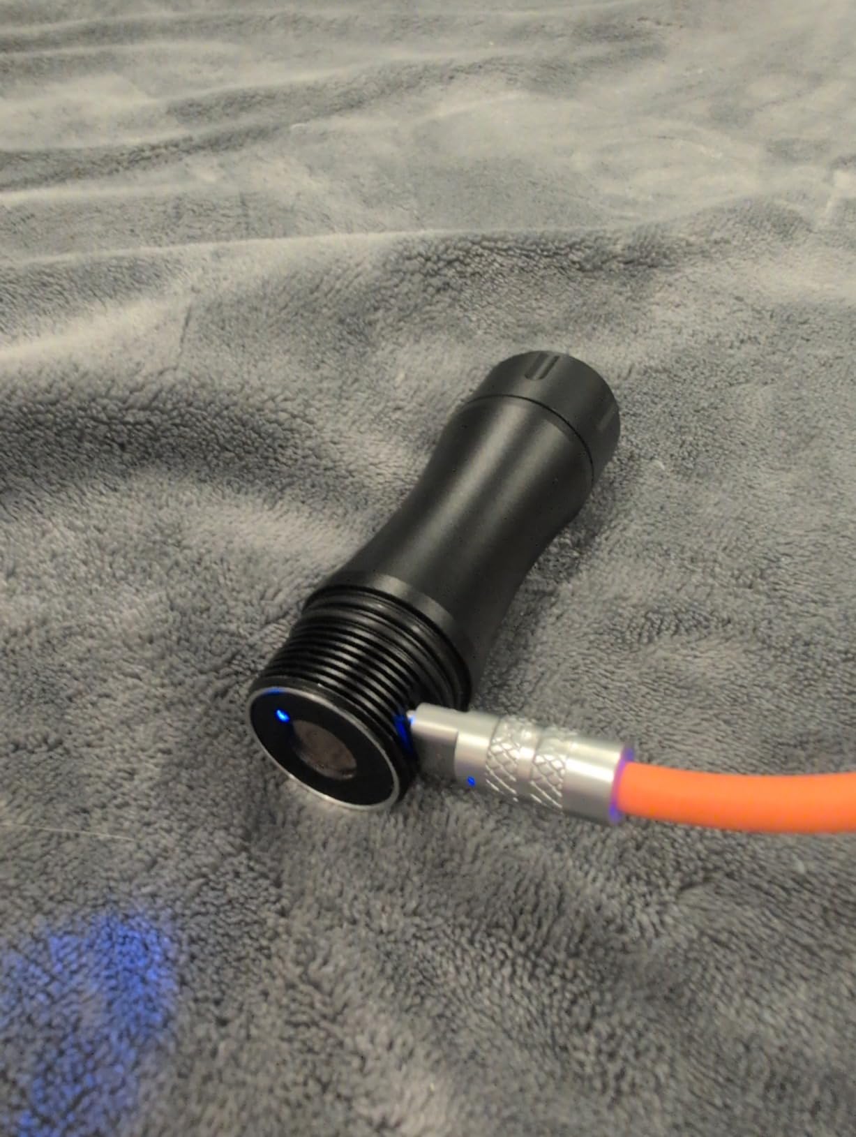 Wurkkos DL08 Scuba Diving Underwater Video Light with Infinite Dimming | Rechargeable, Red+UV Dual Light, IPX8 Underwater, 274M Long Beam, CRI90, 5000mAh Battery, Night Diving customer photo 1
