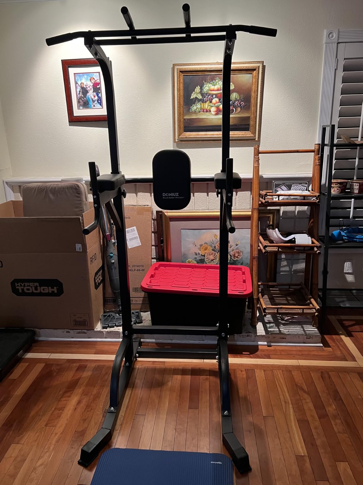 DONIUZ Power Tower Pull Up Bar and Dip Station, Multi-Function Home Gym, Strength Training Fitness Equipment, Height Adjustable customer photo 1