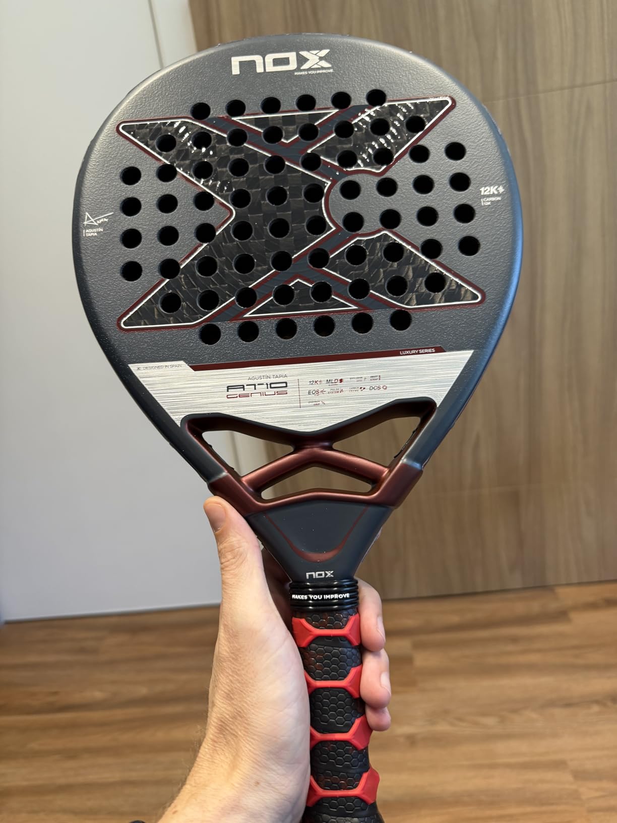 Padel Racket AT10 Genius 12K by Agustin Tapia 2025 | Luxury Series Teardrop Pala Padel | EOS Flap Aerodynamics & Custom Grip Technology customer photo 1