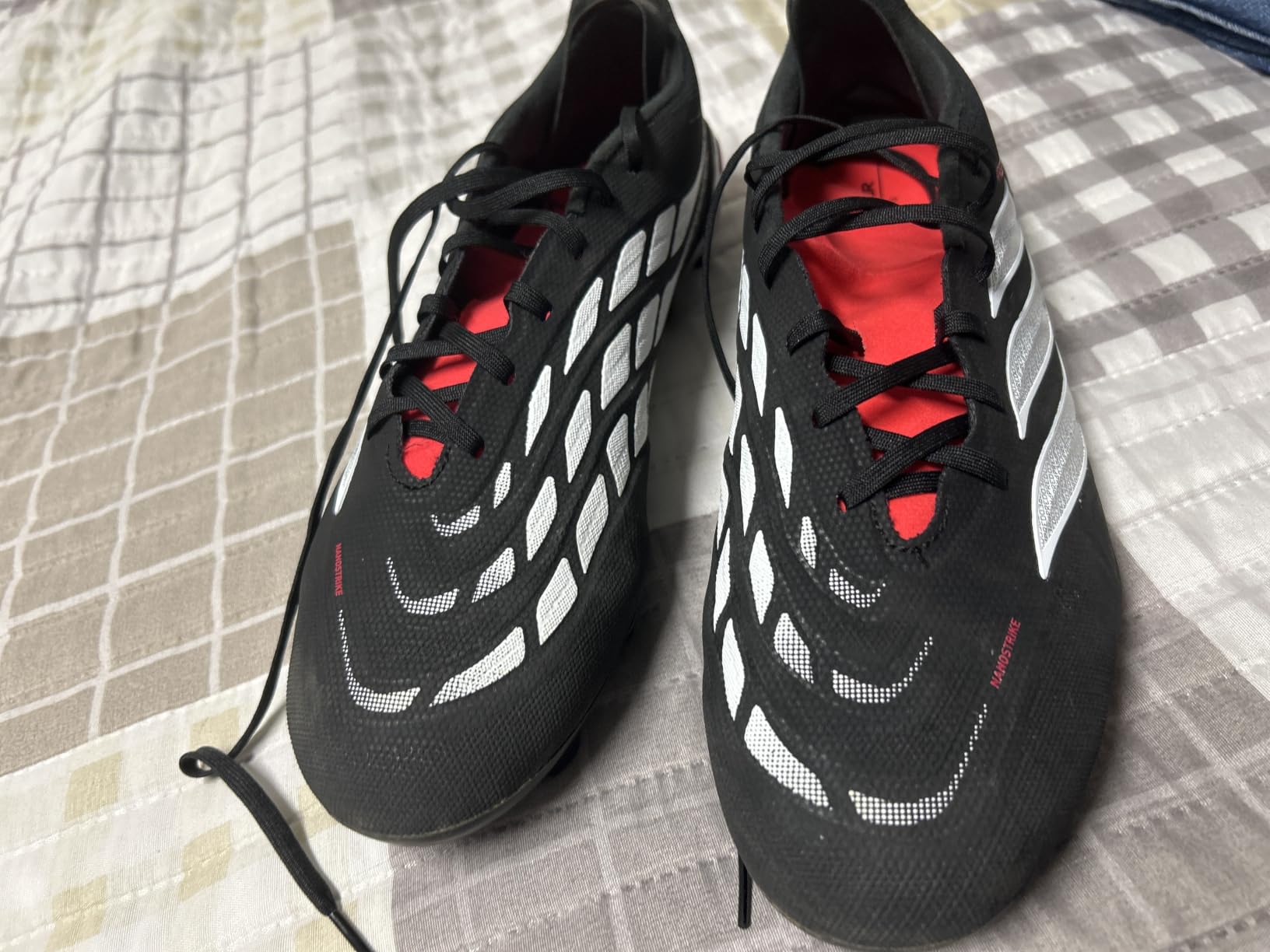 adidas Unisex-Adult League Predator Fold-Over Tongue Firm/Multi Ground Cleat customer photo 1
