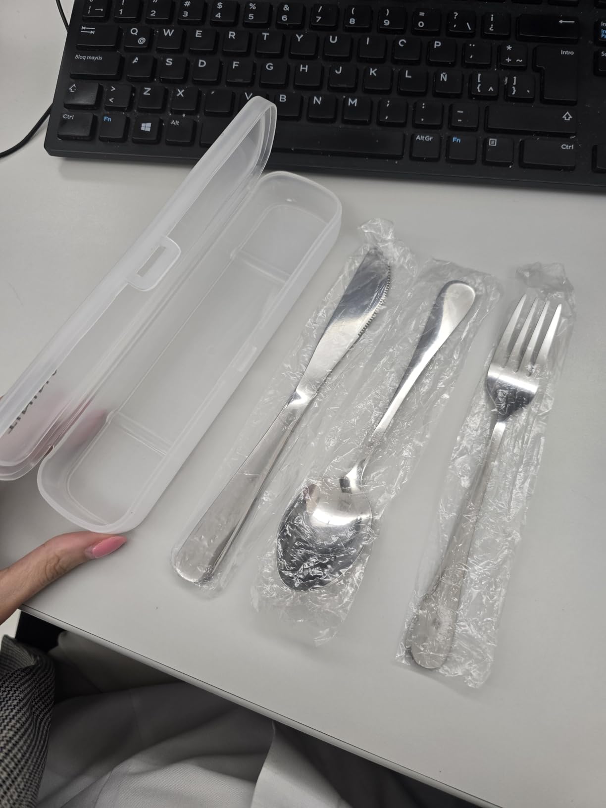 Travel Utensils with Case, 4-Piece Stainless Steel Portable Cutlery Set, Reinforced Case with Buckle Design, Lunch Box for Camping Work School customer photo 2