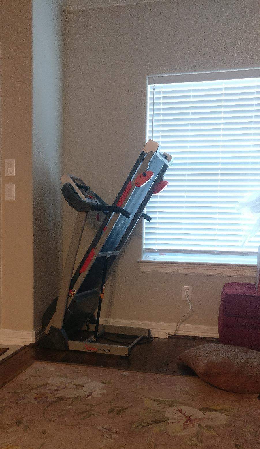 Smart Wi-Fi Treadmill w/Shock Absorption customer photo 2
