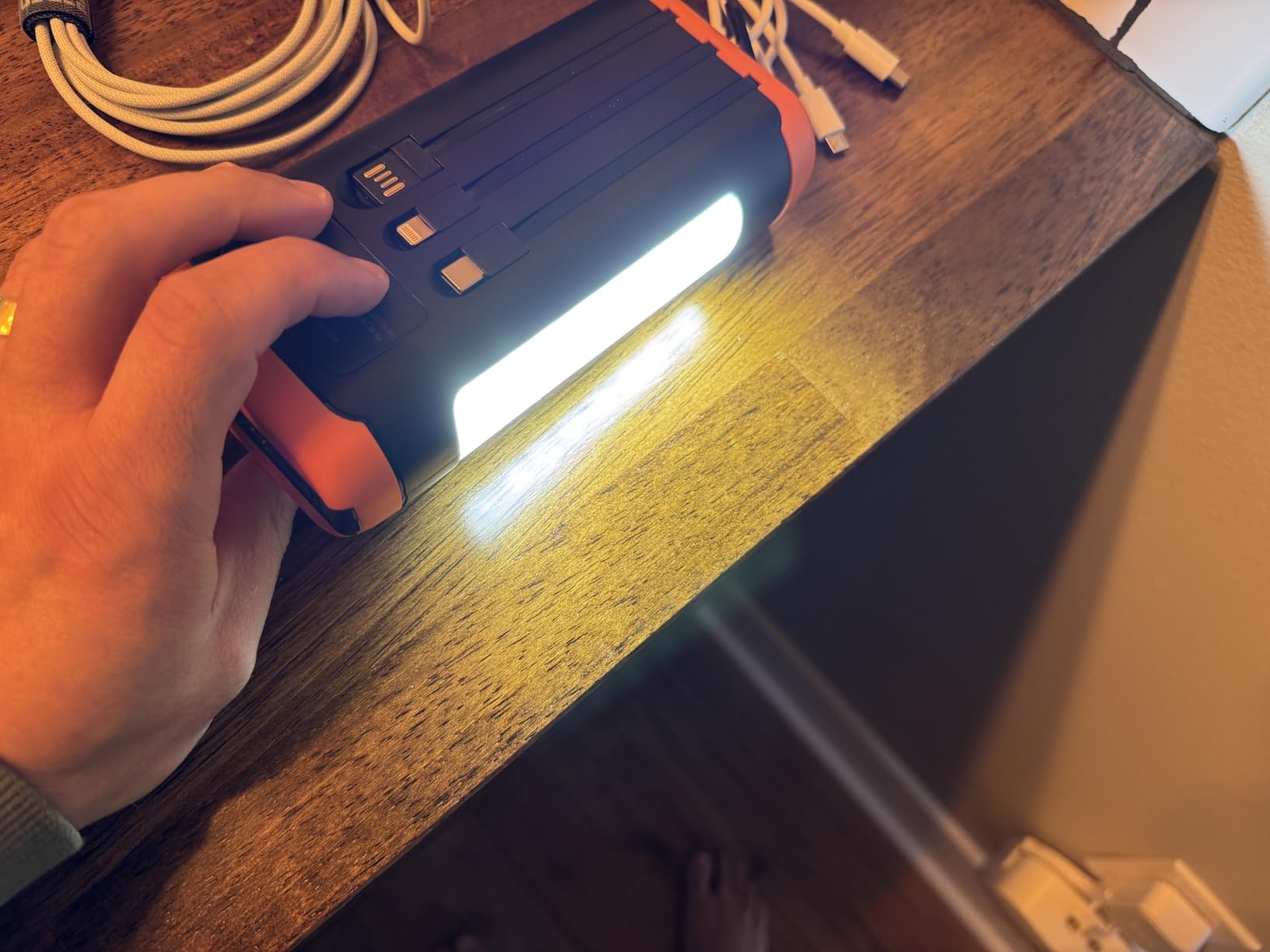 DJKK Solar Power Bank Portable Charger:66800mAh Built in Hand Crank and 3 Cables 22.5W Fast Charging Phone External Battery Pack(5 Outputs & 5 Inputs) with Camping Flashlights/Table Lamp/Compass customer photo 1
