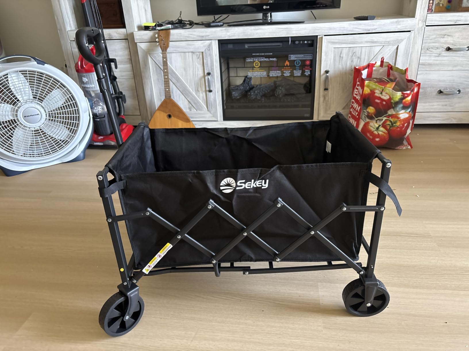 Sekey Wagon Cart with Wheels with 220LBS Capacity, Heavy Duty Wagon Carts Foldable, Lightweight Utility Portable Cart for Grocery, Shopping, Garden, Camping. Black customer photo 2