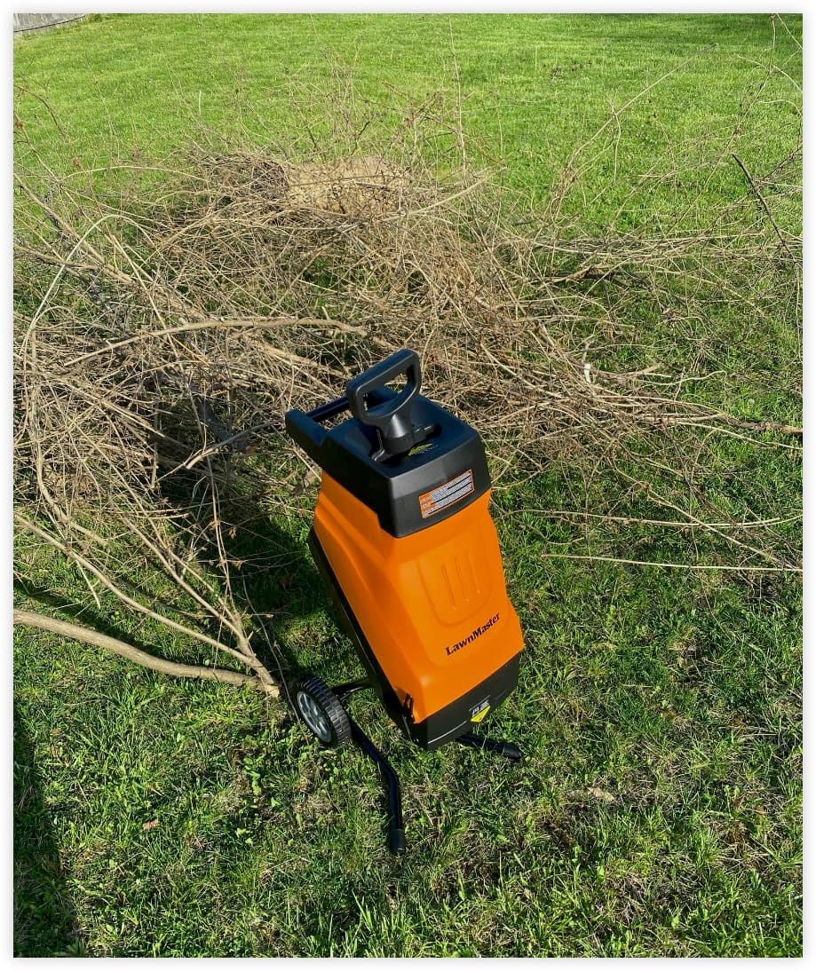LawnMaster Electric Wood Chipper 1.8'' Cutting Diameter with Bag, FD1503 | 15-Amp, 14:1 Reduction customer photo 2