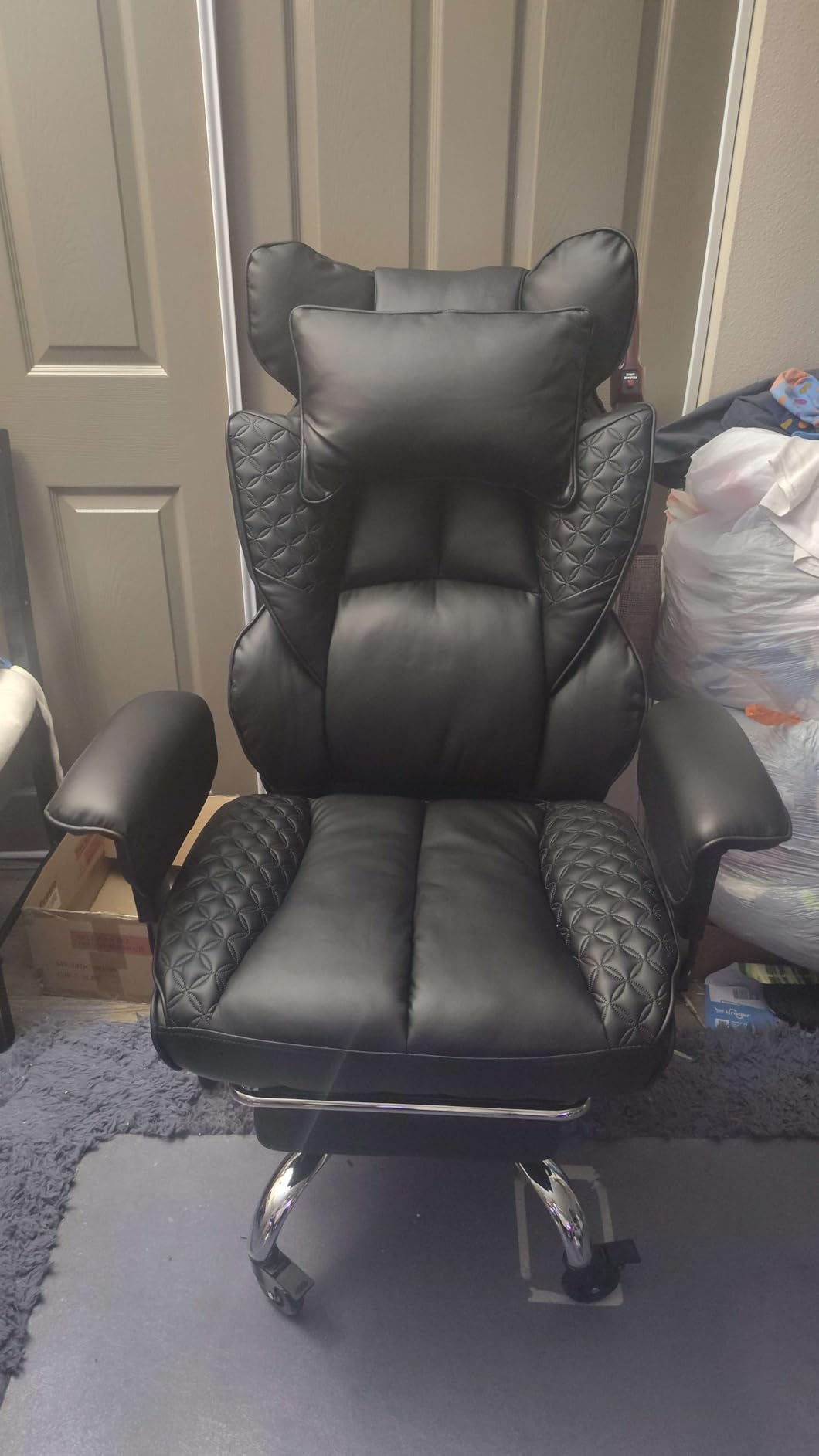 GTPLAYER Big and Tall Gaming Chair 400lbs Heavy Duty Office Chair with Foot Rest & Ergonomic Pocket Spring Lumbar Support, High Back 3D Saddle Shaped Cushion for Back Pain Relief, Matte-Black customer photo 2
