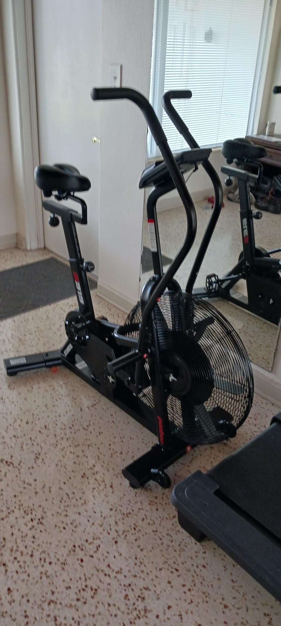 pooboo Air-Resistance Exercise Fan Bike, Air Bike with Dual Acction Handlebars&Dual-Layer Transmission System, Stationary Bike with APP Connection for Home Gym HIIT Cardio Full Body Workout customer photo 2