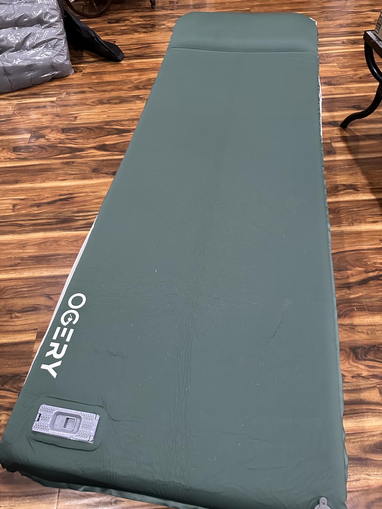 OGERY Self Inflating Sleeping Pad with Electric Pump, Memory Foam customer photo 1