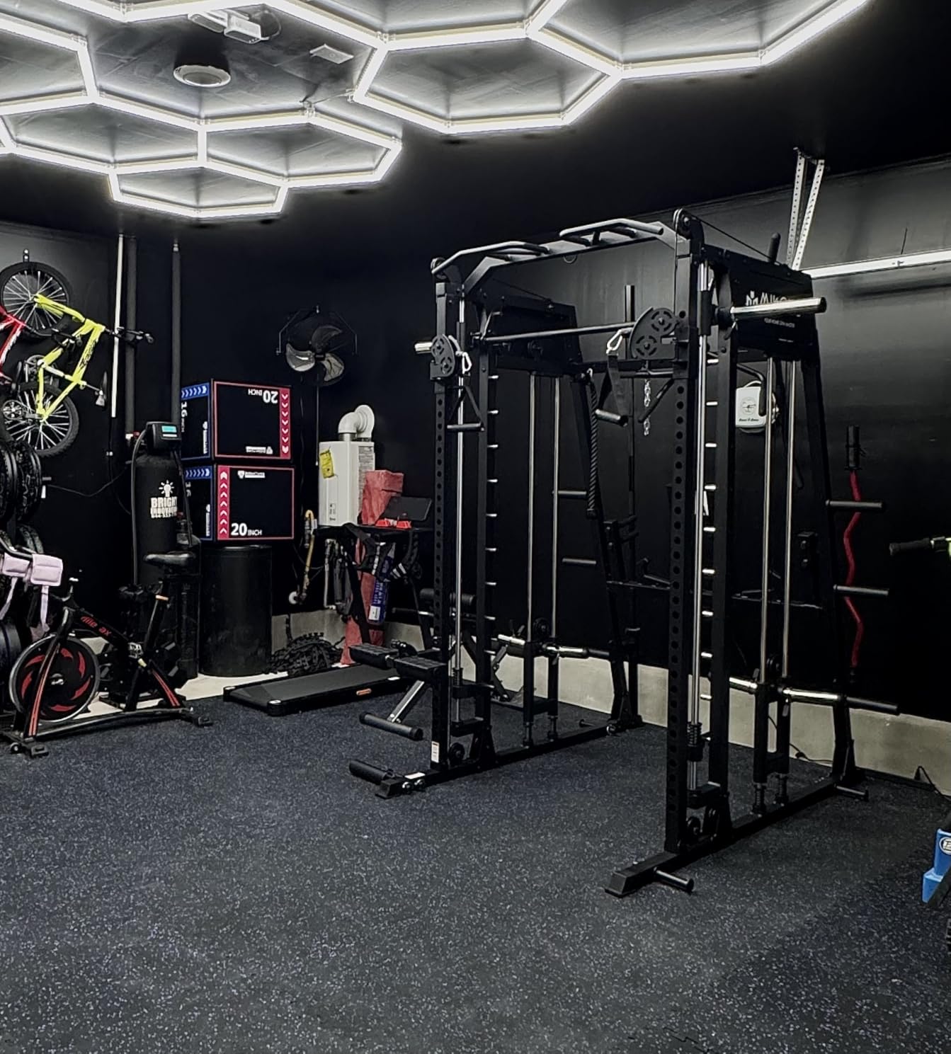 M4 2.0 Smith Machine, 2200lbs Squat Rack with LAT-Pull Down System & Cable Crossover Machine, Training Equipment with Leg Hold-Down Attachment customer photo 2