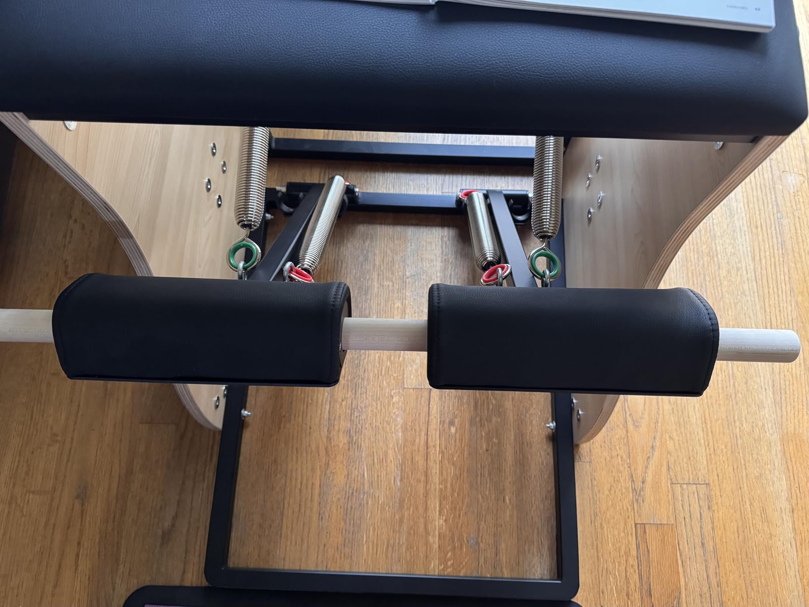 PAETA Pilates Chair, Pilates Combo Chair, Wunda Chair with Resistance Bands, Handles, and Split Pedals, Professional Yoga Chair Pilates Machine for Home and Studio Use customer photo 2