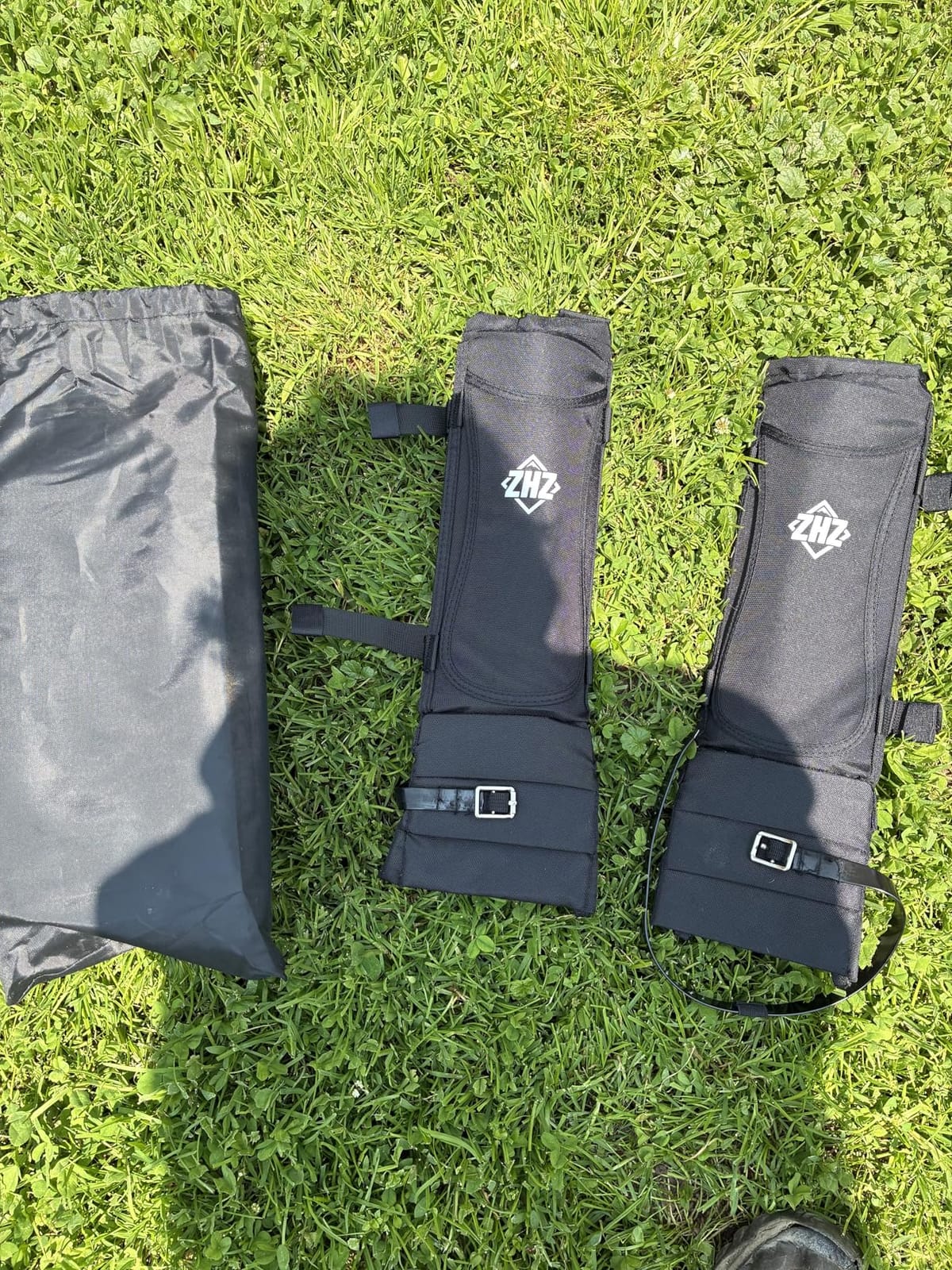 ZHZ Snake Gaiters, Durable Waterproof Snake Chaps for Lower Leg Protection, Adjustable Snake Guards for Men & Women, Ideal for Hiking, Camping & Farm Work customer photo 2