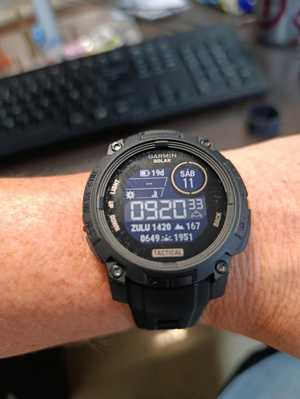 Garmin Instinct 3 Tactical, Solar, 45mm, Black | Outdoor GPS Smartwatch, Solar Charging, Dedicated Tactical Features, Metal-Reinforced Bezel, Built-In Flashlight customer photo 2