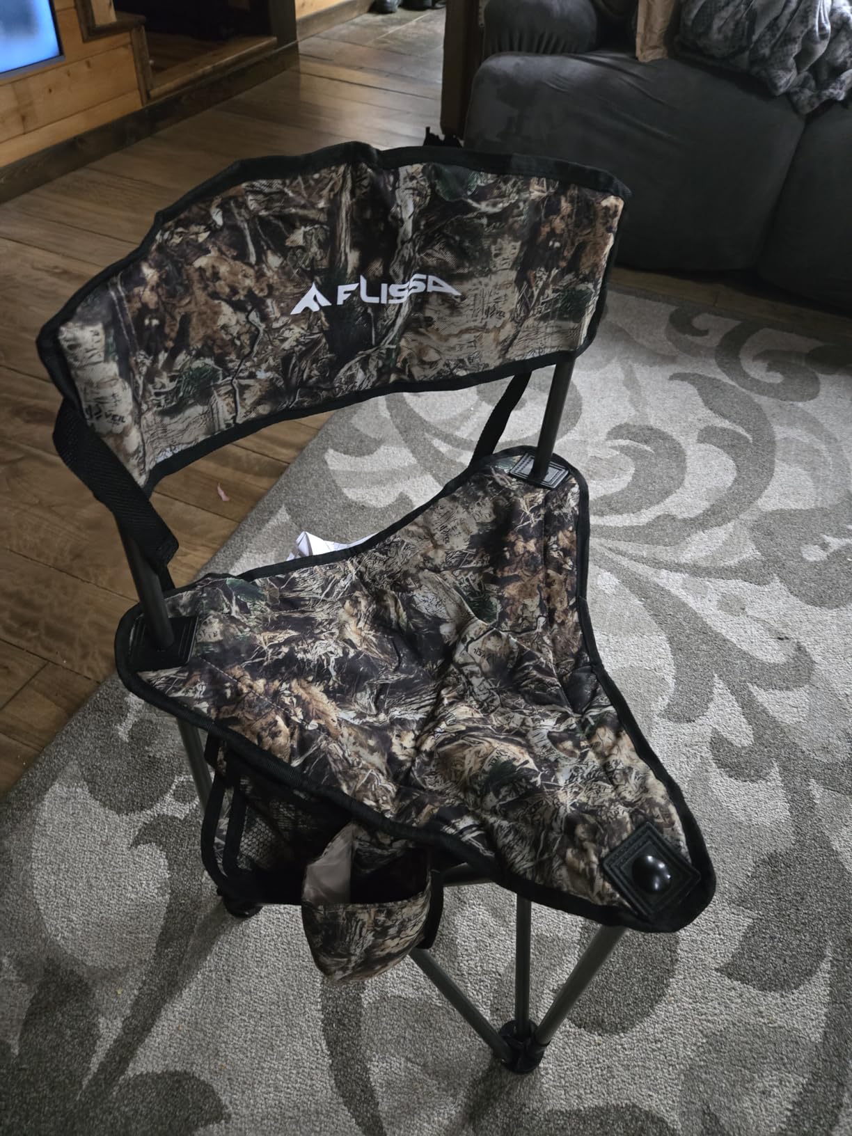 FLISSA Hunting Chair with Backrest, Folding Tripod Hunting Chair, Camo | Lightweight Outdoor Seat with Cup Holder, Storage Pocket & Shoulder Strap, Supports Up to 250 lbs customer photo 2