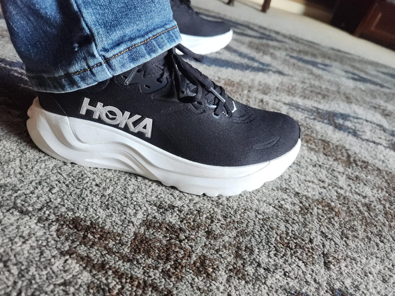 Hoka Mens Arahi 8 customer photo 2