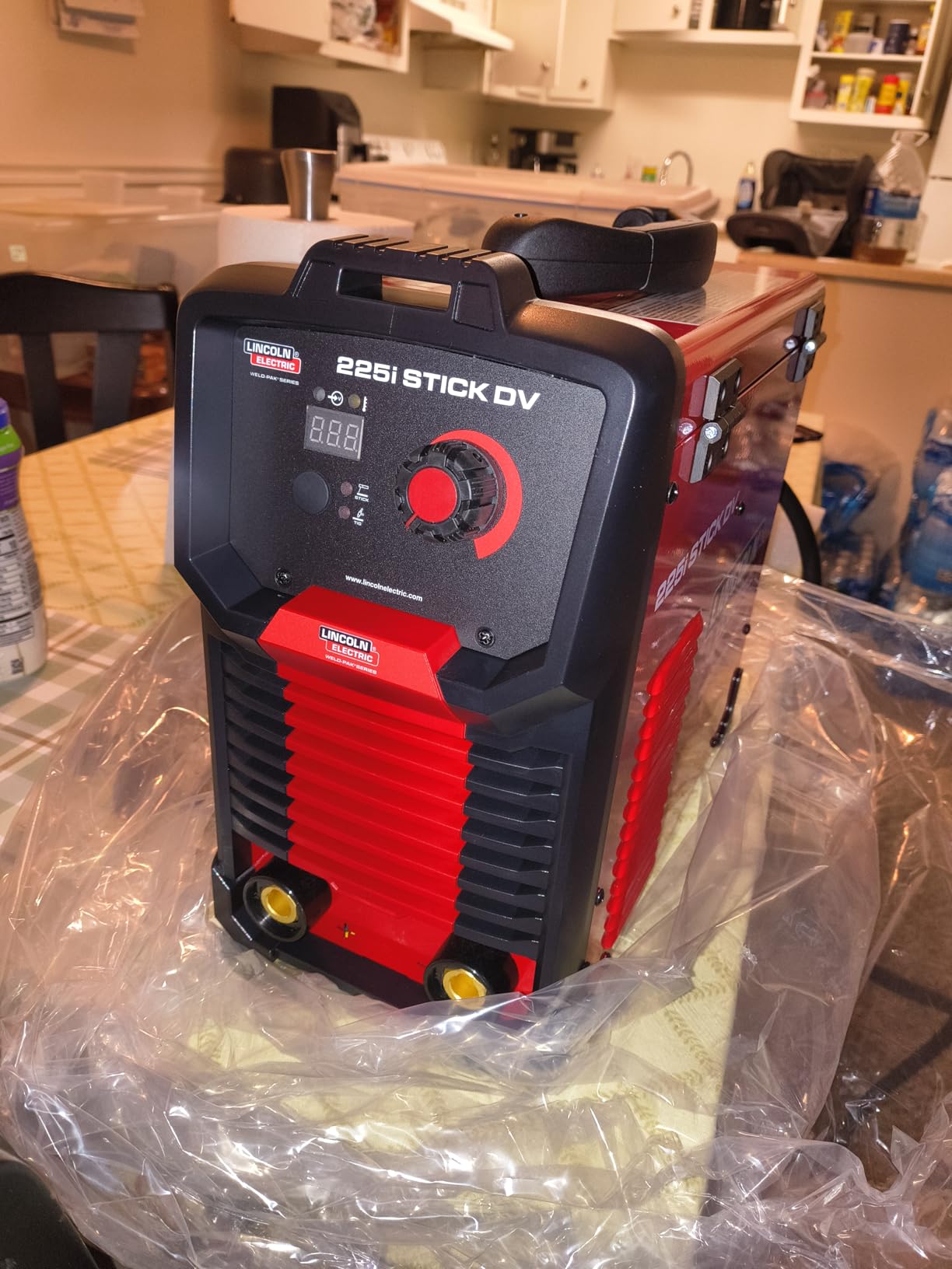 Lincoln Electric Weld-Pak 225i Stick Welder, Dual Voltage customer photo 1