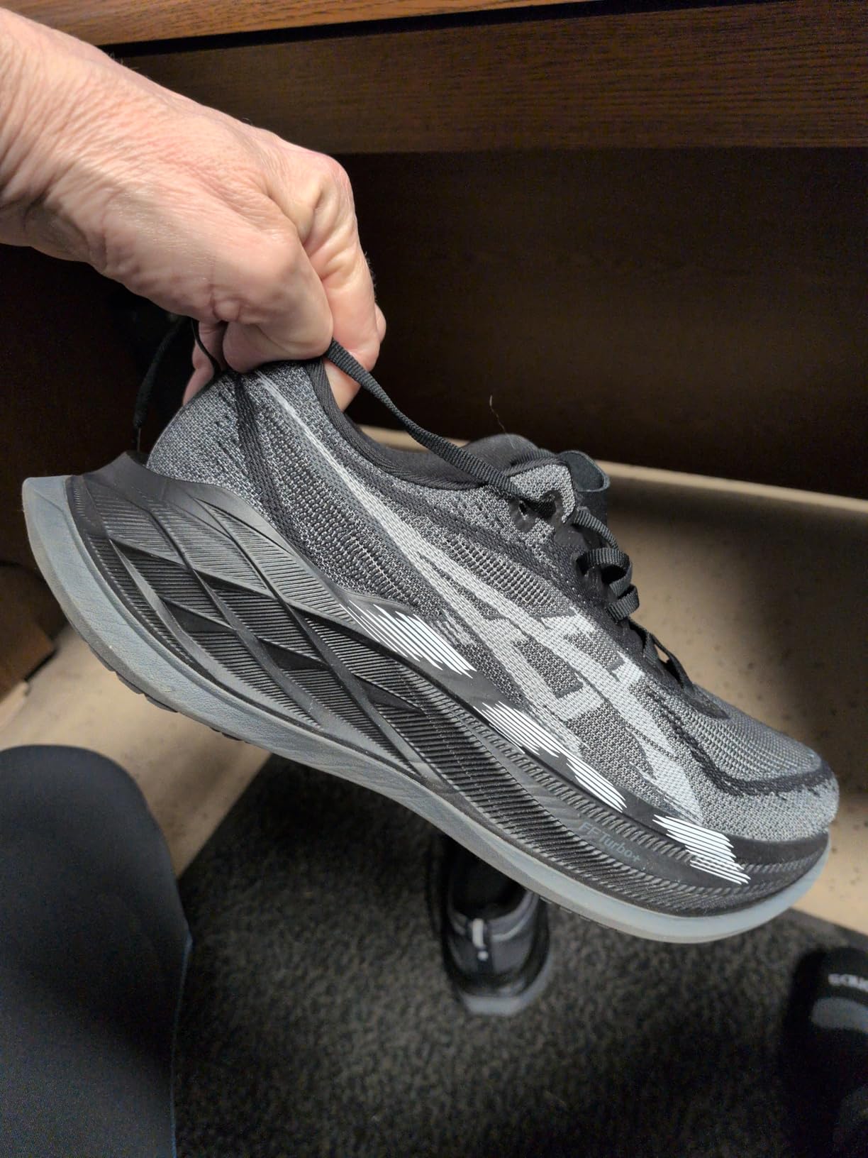 ASICS Unisex SUPERBLAST 2 Running Shoes customer photo 1
