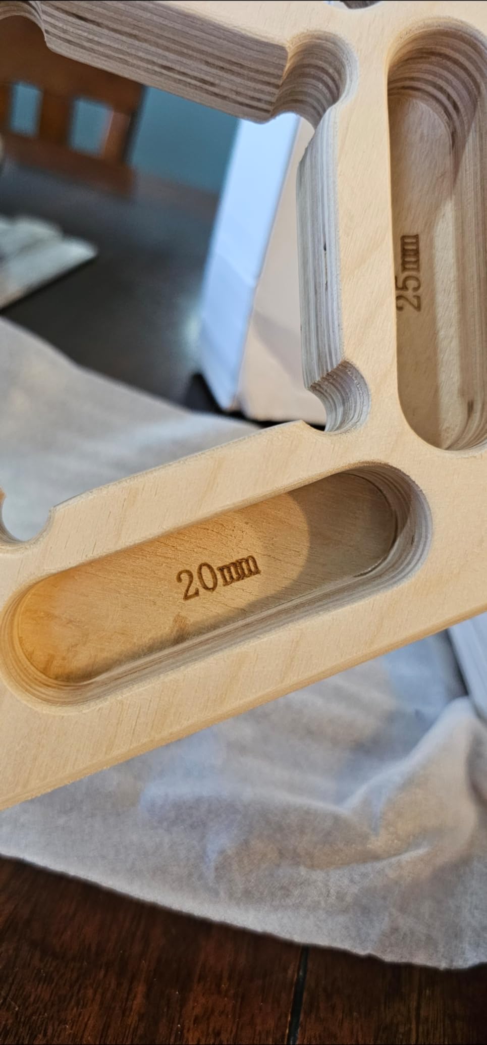 POWER GUIDANCE Hangboard Climbing Finger Board, Wooden, for Indoors and Outdoors customer photo 2