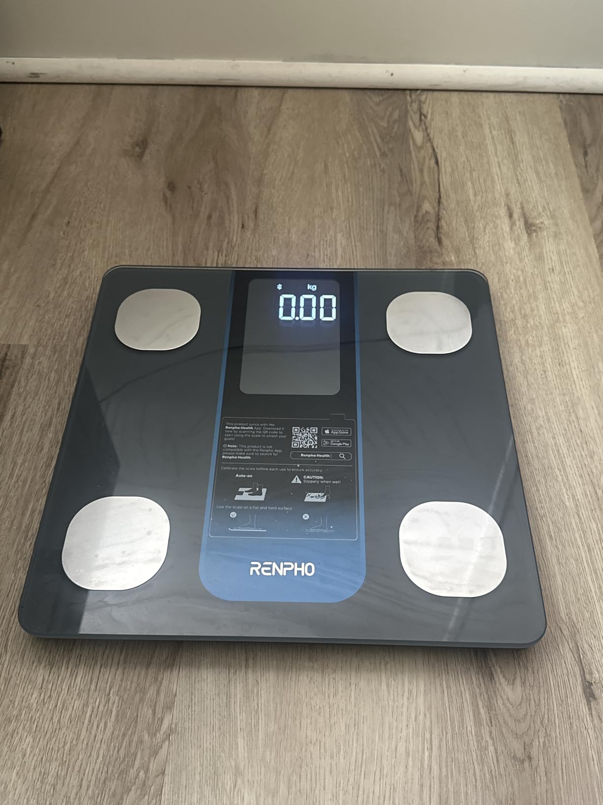 RENPHO Smart Body Weight Scale, 18 Body Metrics, Large VA Display, Elis 3X | Bathroom Scale for Body Weight, BMI, Body Fat, Muscle Mass, High Accuracy Weight Scale, Multi-User Support, FSA Eligible HSA customer photo 2