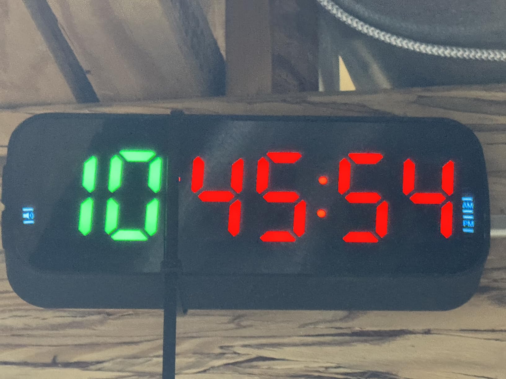 Gym Timer Clock Bluetooth App Controlled Magnetic Workout Interval Timer, Home Large LED Digital Display, Countdown Clock for Score Crossfit, Tabata, HIIT, EMOM, Boxing customer photo 2