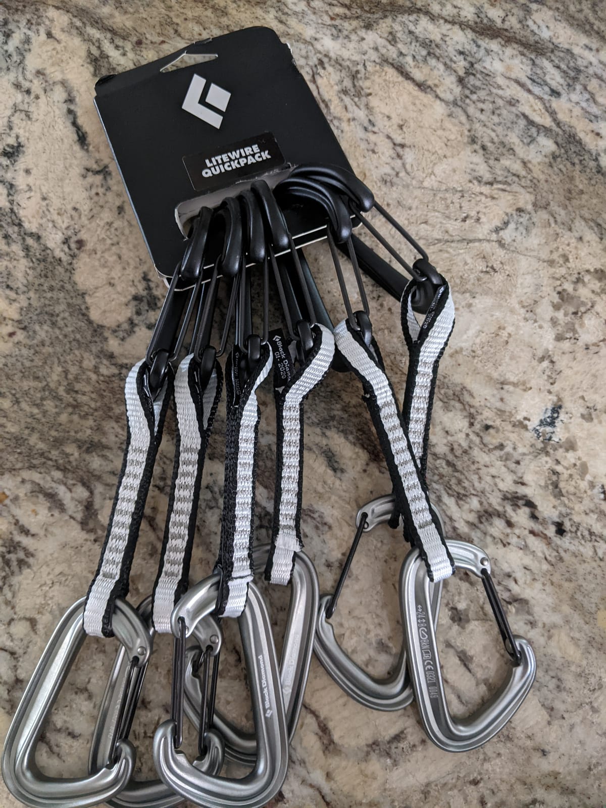 Black Diamond Litewire Rock Climbing Quickdraw, Wiregate Carabiners customer photo 1