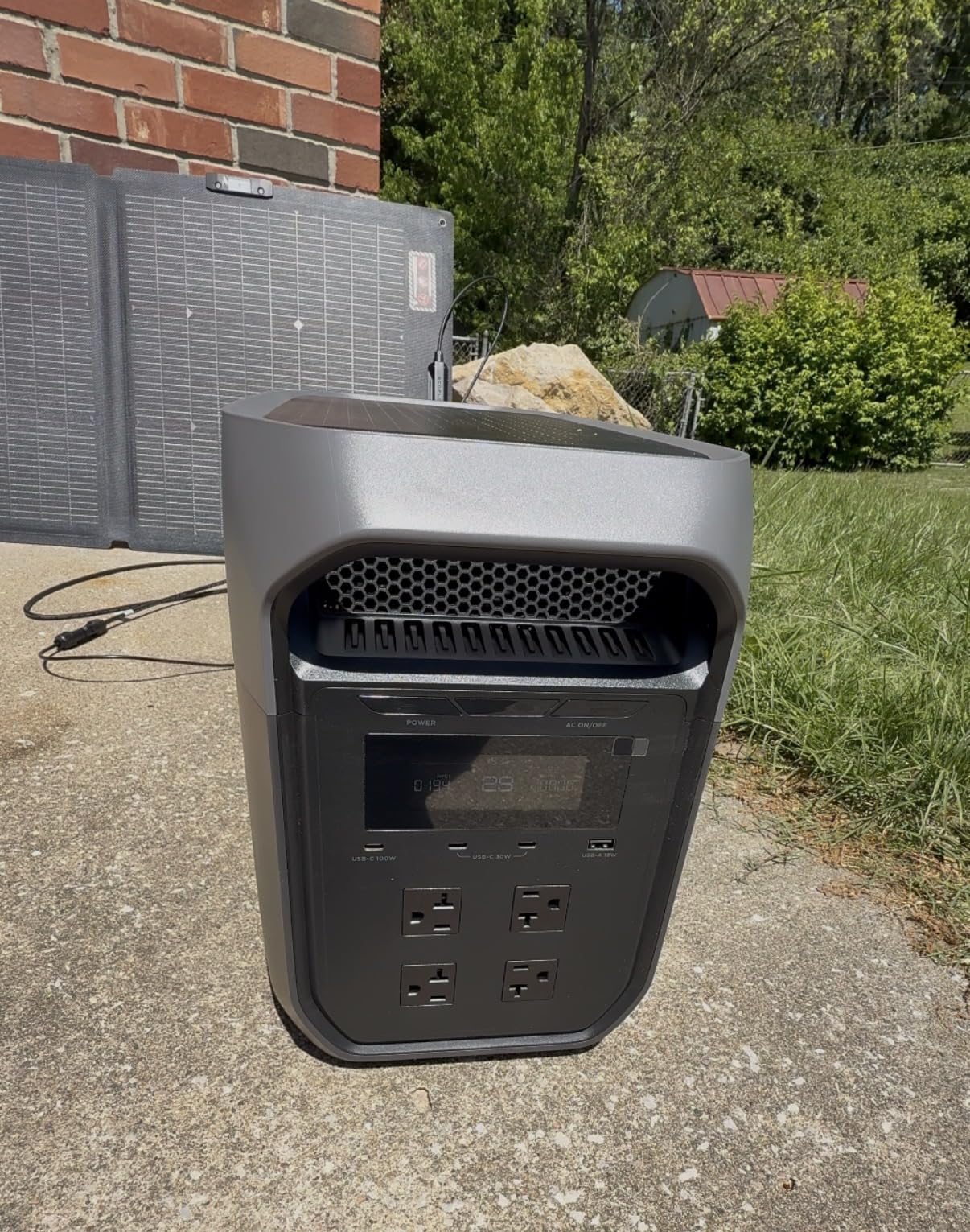 EF ECOFLOW DELTA 3 MAX Portable Power Station with 220W Solar Panel, 2048Wh, 3400W X-Boost Output, Bifacial Solar Panel, Ultra-Fast 0-80% Charging in 1.13 Hr, 2,048Wh LFP Battery, Home Backup Camping customer photo 2