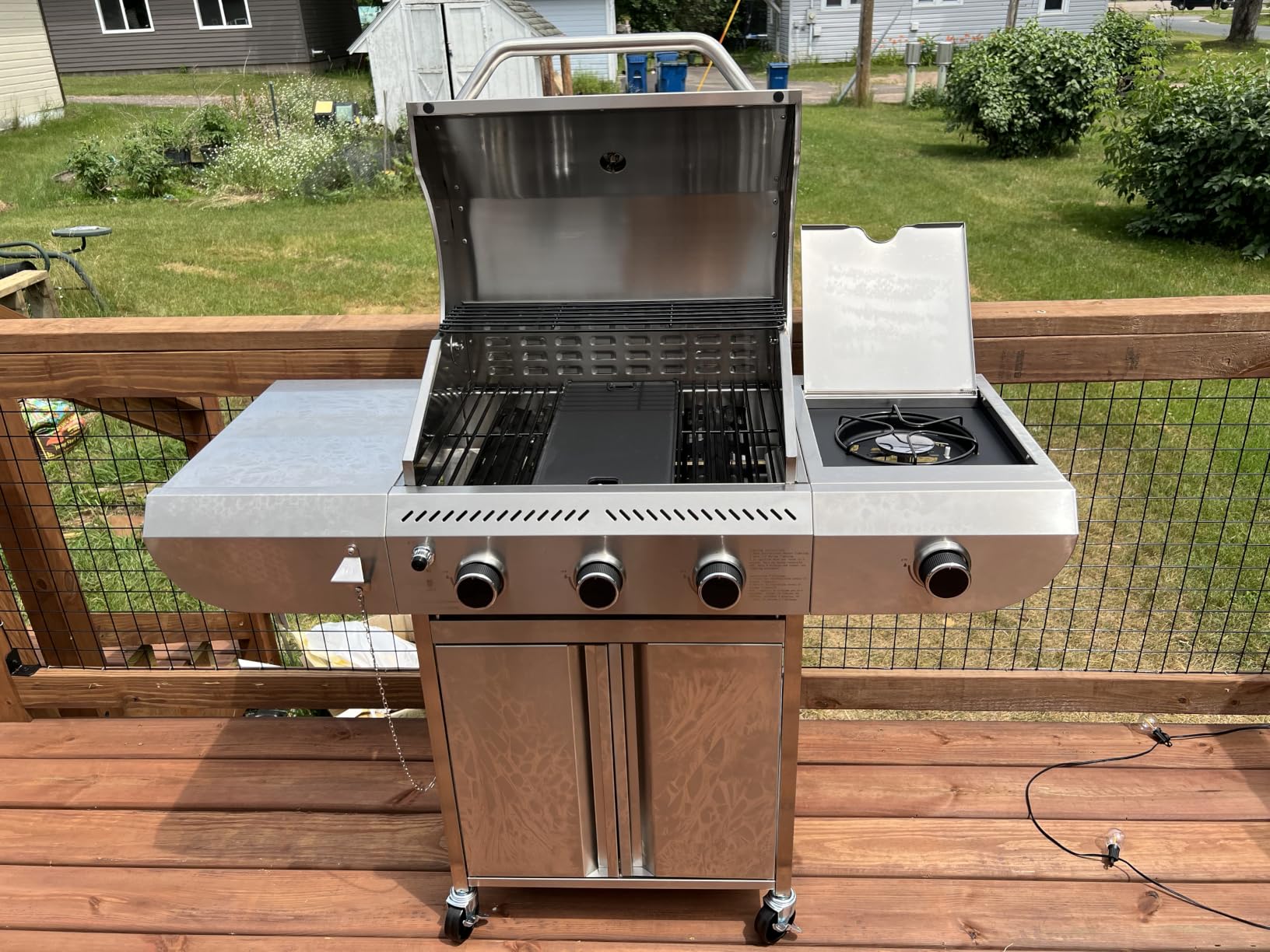 34,000 BTU 3-Burner Propane Gas Grill with Side Burner | All Stainless Steel BBQ Grill, Cast Iron Grates & Portable Cart with Wheels, Outdoor Barbecue for Backyard, Patio, Camping customer photo 1