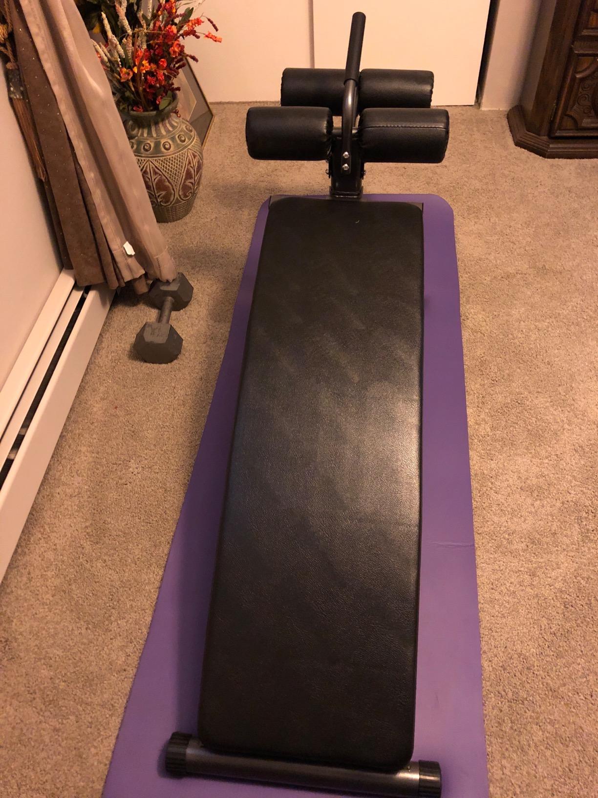 Finer Form Adjustable Sit Up Ab Bench & Decline Weight Bench for Home Gym | Extra Long Backrest, 660 lb Capacity, High-Density Padding, Non-Slip Feet, Secure Locking Pin, Ab and Upper Body Workouts customer photo 1