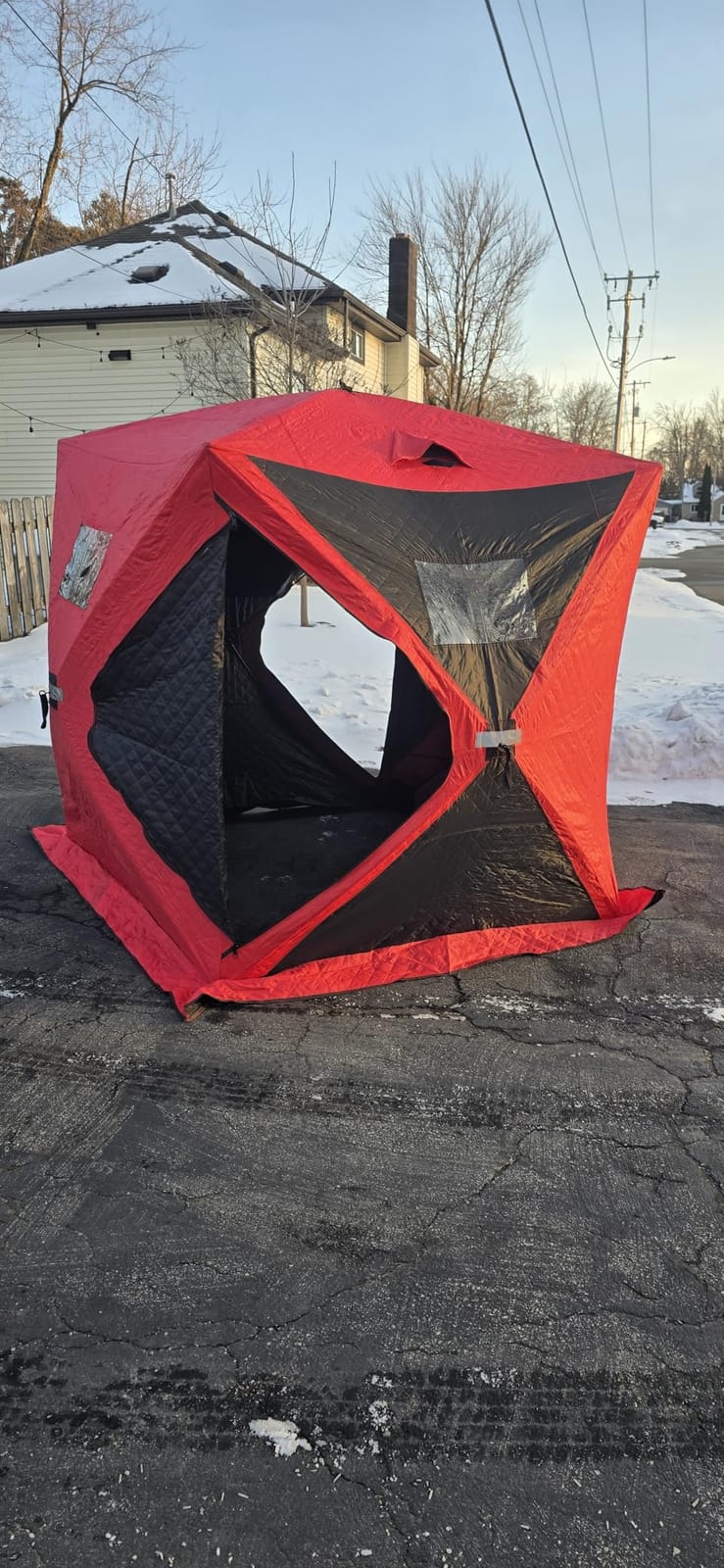 Garvee Pop Up Ice Fishing Shelter and Insulated Ice Fishing Tent with 49ft LED Light Strip, Windproof Portable Hub Design, Fits 1-8 People, 25-69 sq ft Fishable Area customer photo 2