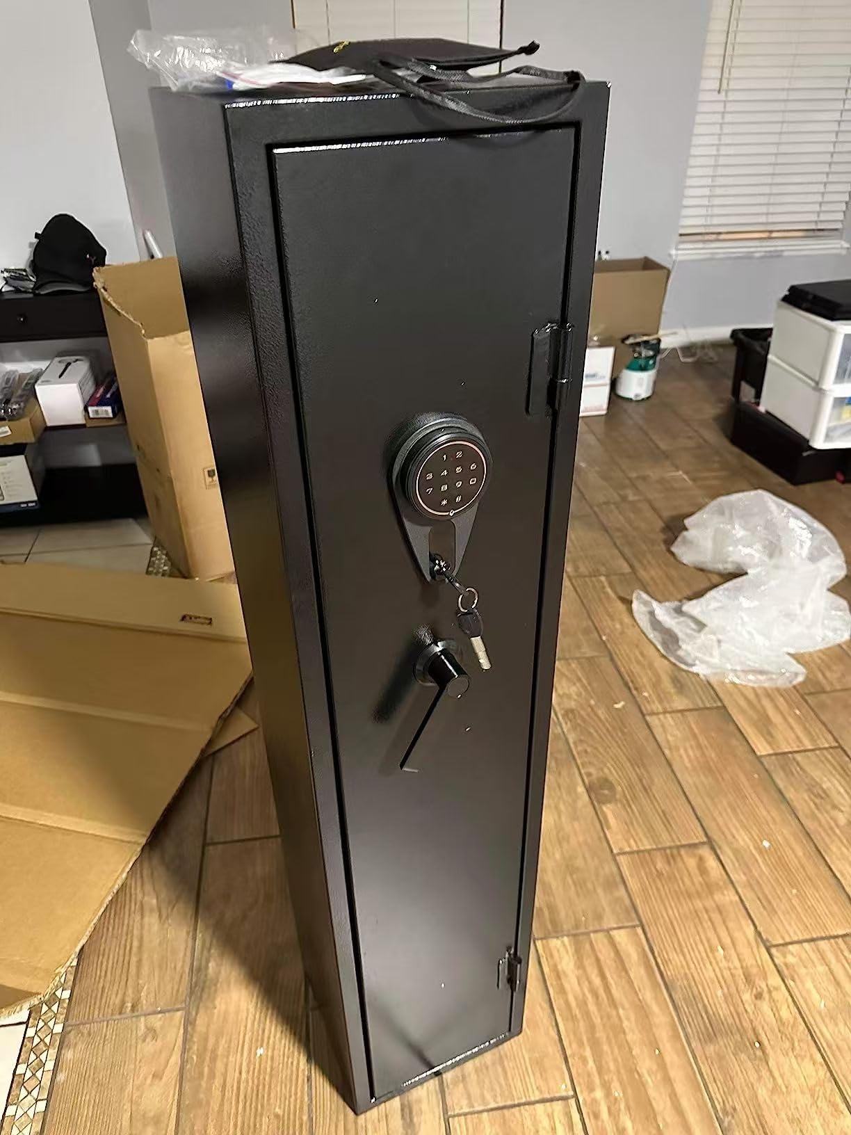 KAER 2-3 Gun Safe for Rifles and Pistols Guns Cabinet for Shotguns Quick Access Long Rifle Safes with Removable Rack LED Light Adjustable Shelves for Home Living Room Bedroom Closet Cloakroom (Black) customer photo 2