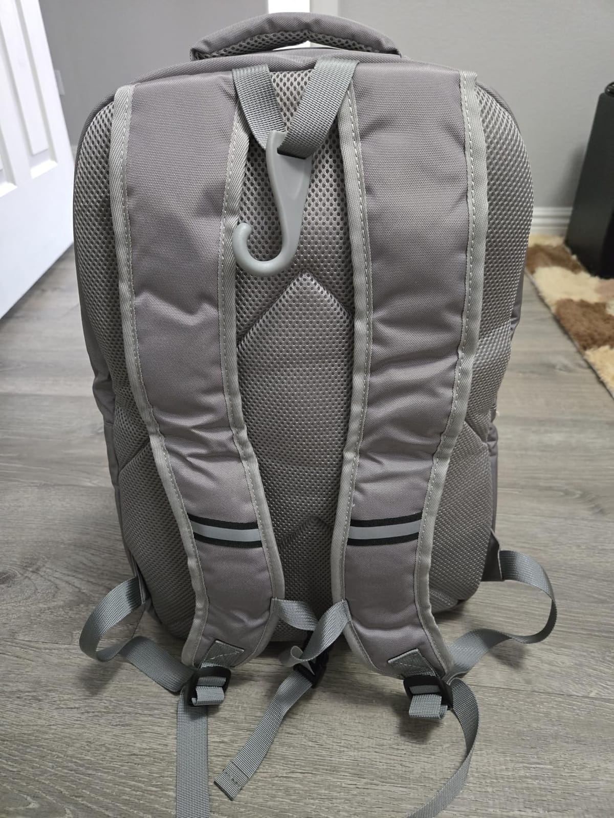 YOREPEK Large Pickleball Bag Backpack, Hold 4 Paddles with Padded Protection | 10 Pockets with Separate Shoe Compartment for Pickleball Accessories, Organized Pickleball Bags for Women Men on Game Day customer photo 1