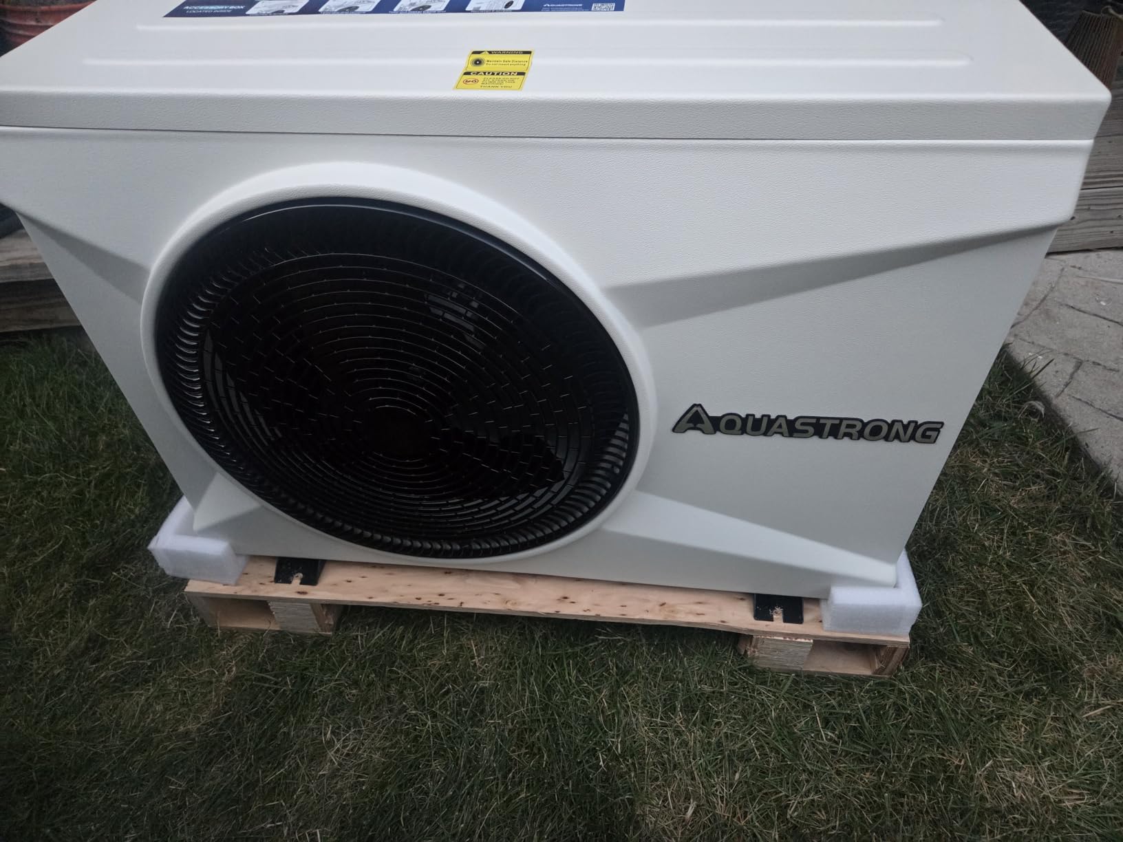 AQUASTRONG Swimming Pool Heat Pump, 17000 Gallons, Heating and Cooling Pool Heater customer photo 1