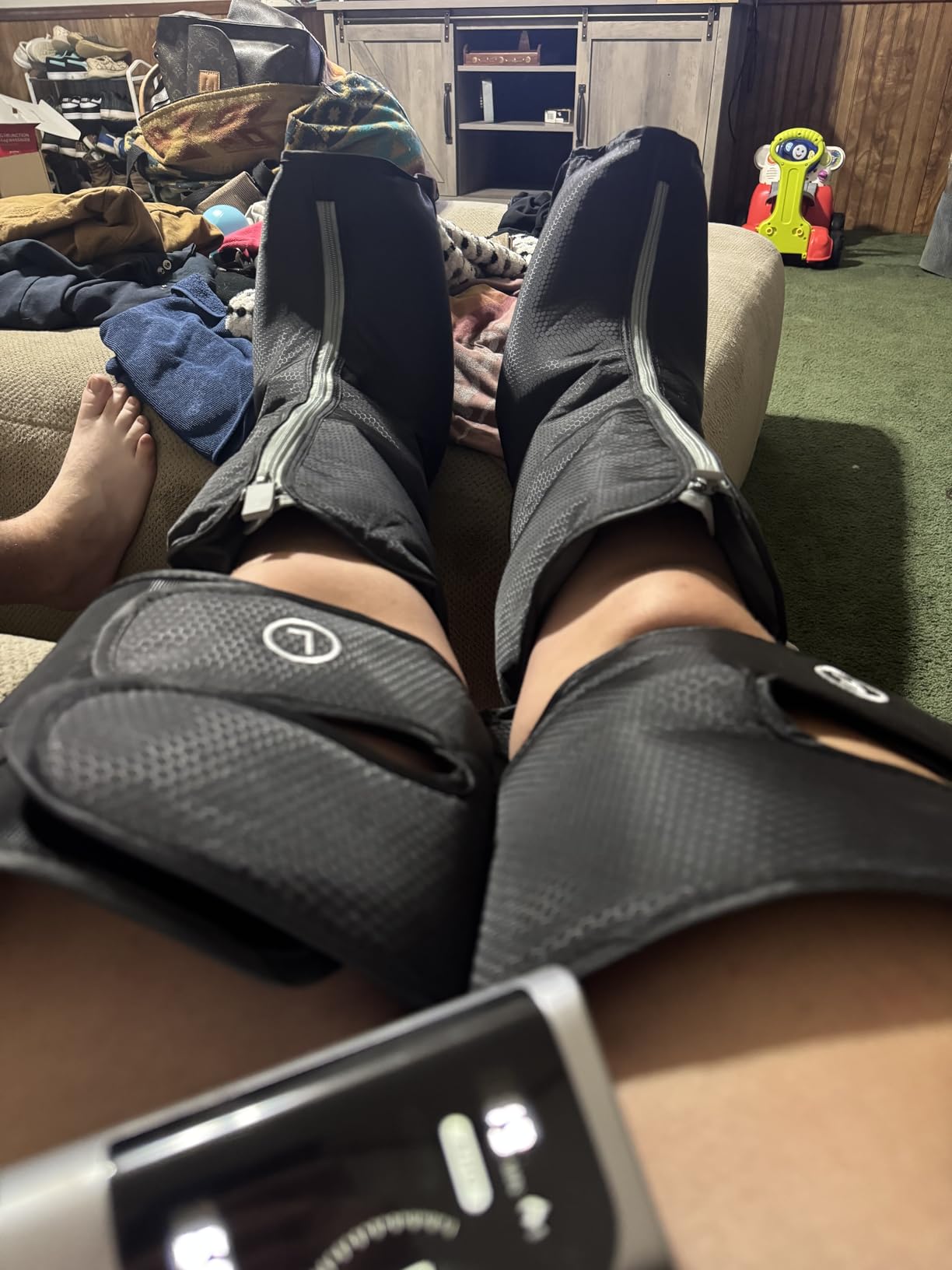 Leg Compression Massager for Circulation and Pain Relief, Compression Boots with Heated Knee, 6 Modes 12 Intensities 3 Timers, Foot Calf Thigh Recovery Machine, Gifts for Man Woman, Black customer photo 1