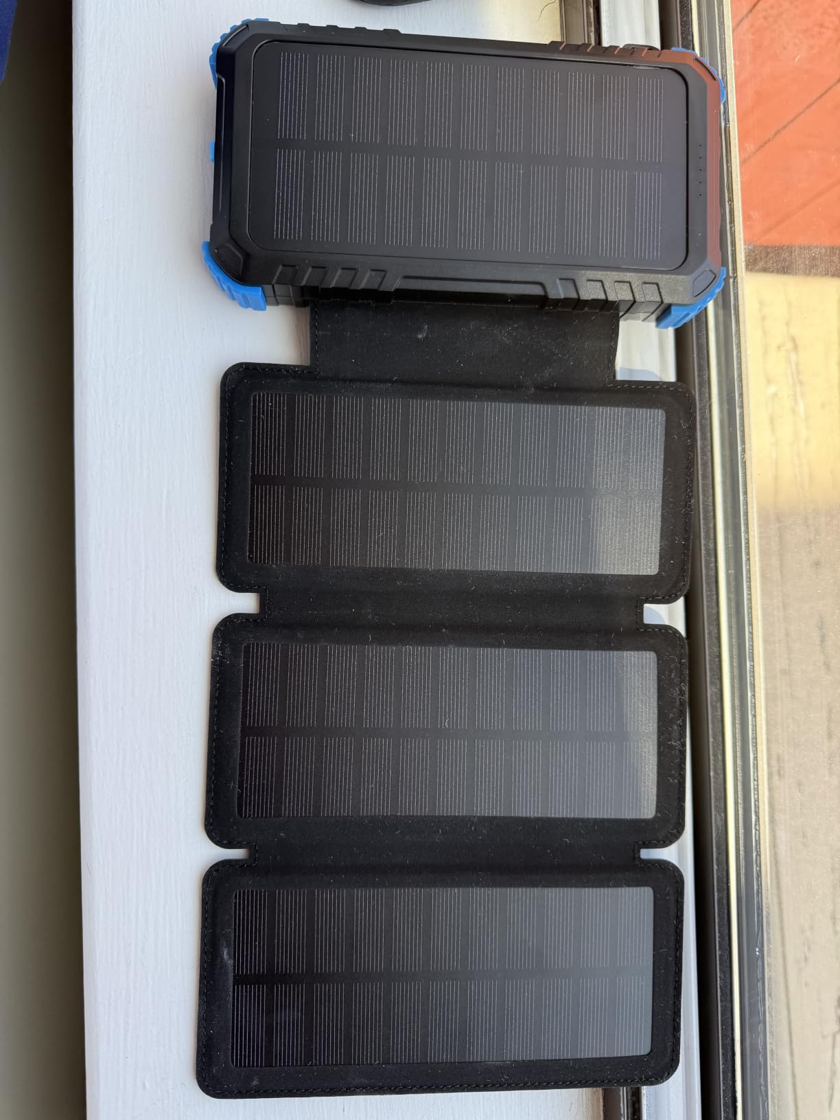 Solar Power Bank 20000mAh with 4 Panels | Solar Charger with Build-in 3 Cables customer photo 2