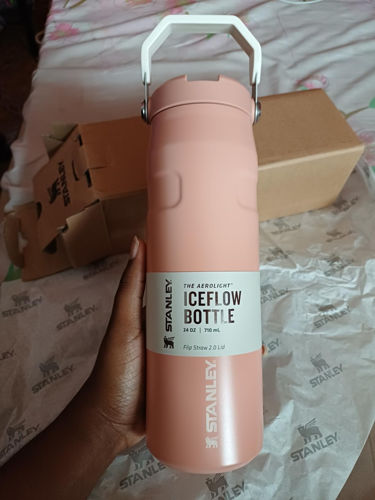 STANLEY IceFlow Flip Straw 2.0 Bottle, 24 oz, Sorbet Garden | Easy Carry Handle | Twist On Lid and Flip Up Straw | Lightweight | Insulated Stainless Steel | BPA-Free customer photo 1