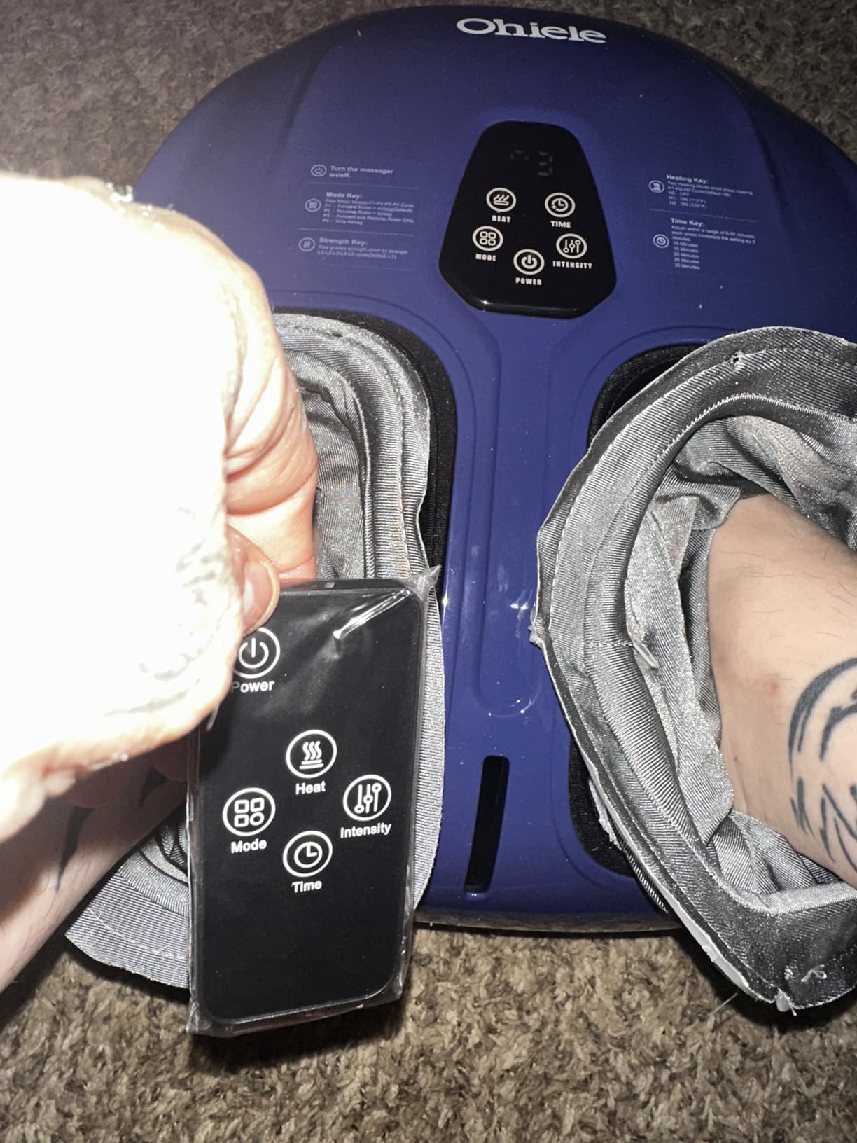 Foot Massager with Heat,Shiatsu Deep Kneading Massager for Plantar Fasciitis, Foot Massage Machine with Multi Massage Modes & Remote Control for Pain Relief (Purple) customer photo 1